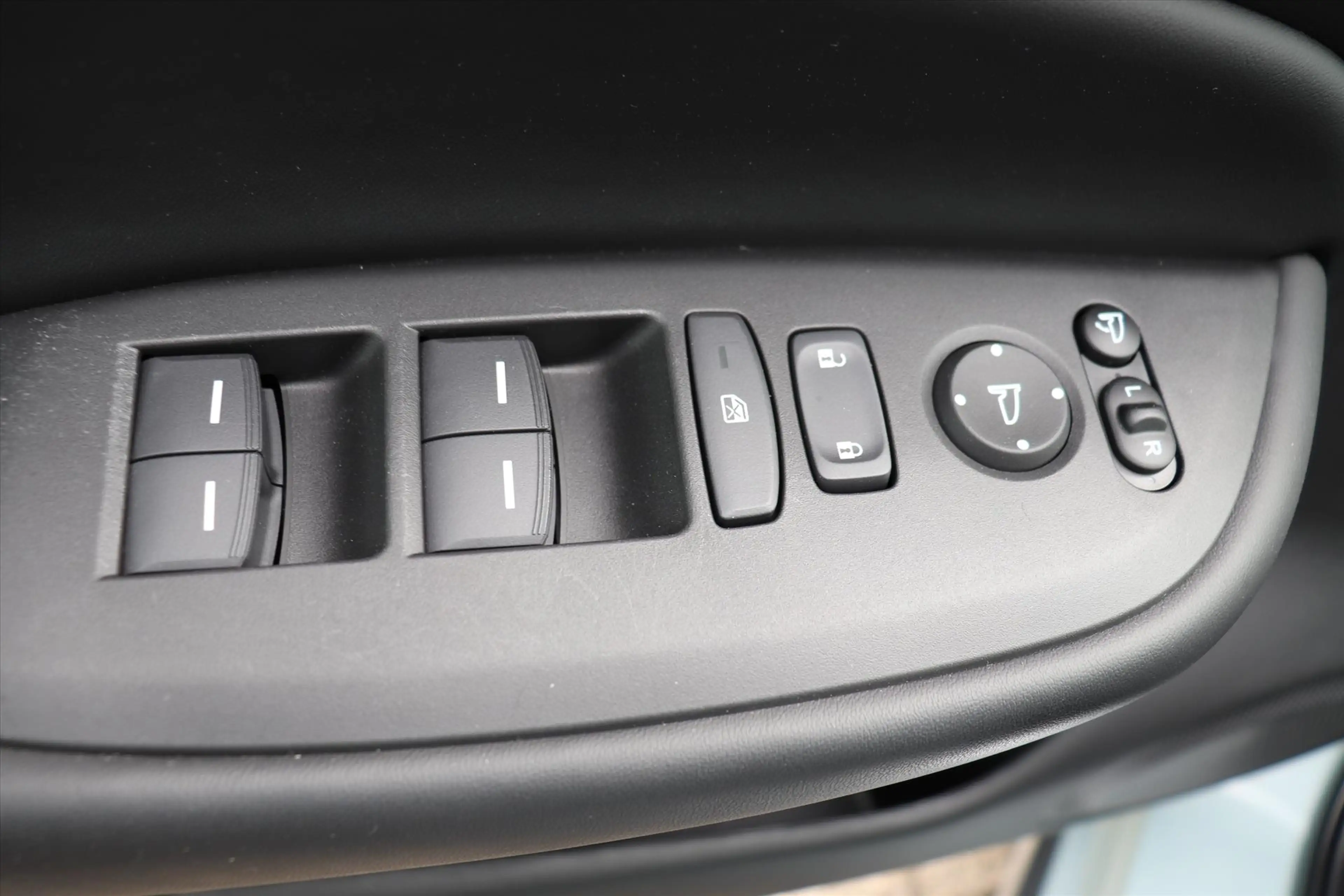 Honda Jazz 1.5 i-MMD 109pk Hybrid CVT Crosstar — photo 9