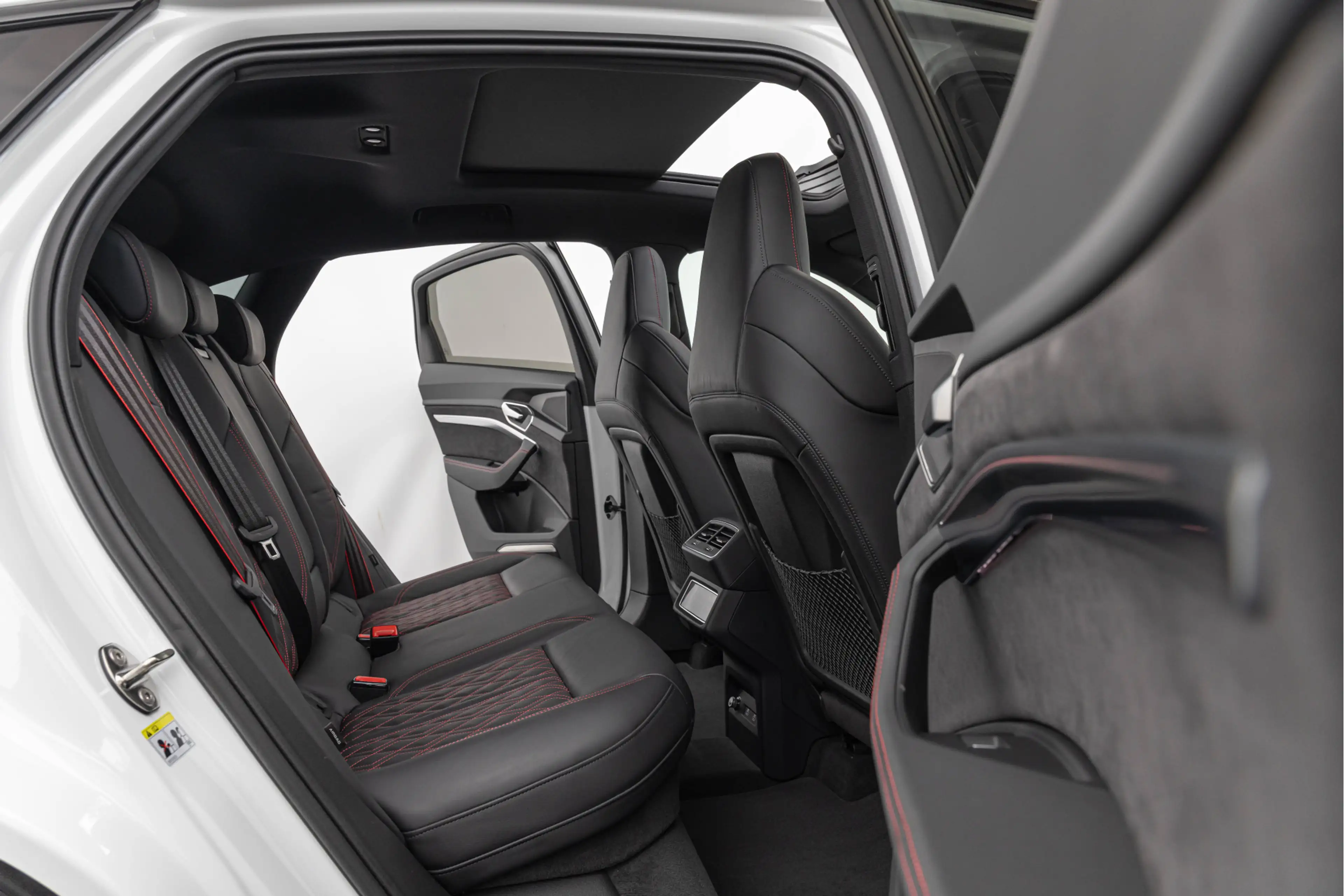 Audi SQ8 e-tron Sportback 503pk Quattro 115 kWh Pano S-stoelen B&O — photo 6