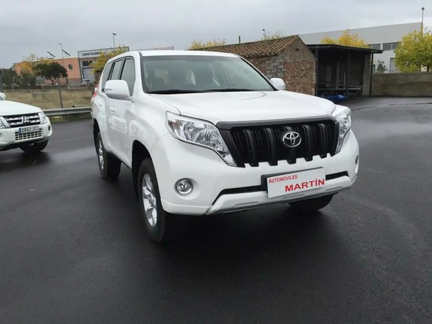 Toyota Land Cruiser D-4D VX Wit - 2
