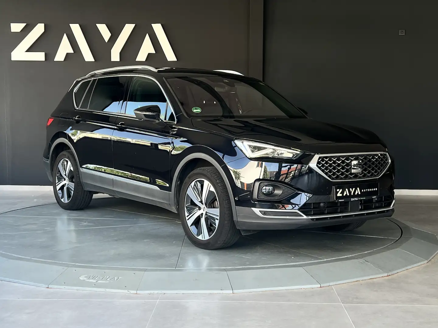 SEAT Tarraco 2.0 TDI Xcellence*7-S*AHK*R-KAMERA* Zwart - 1