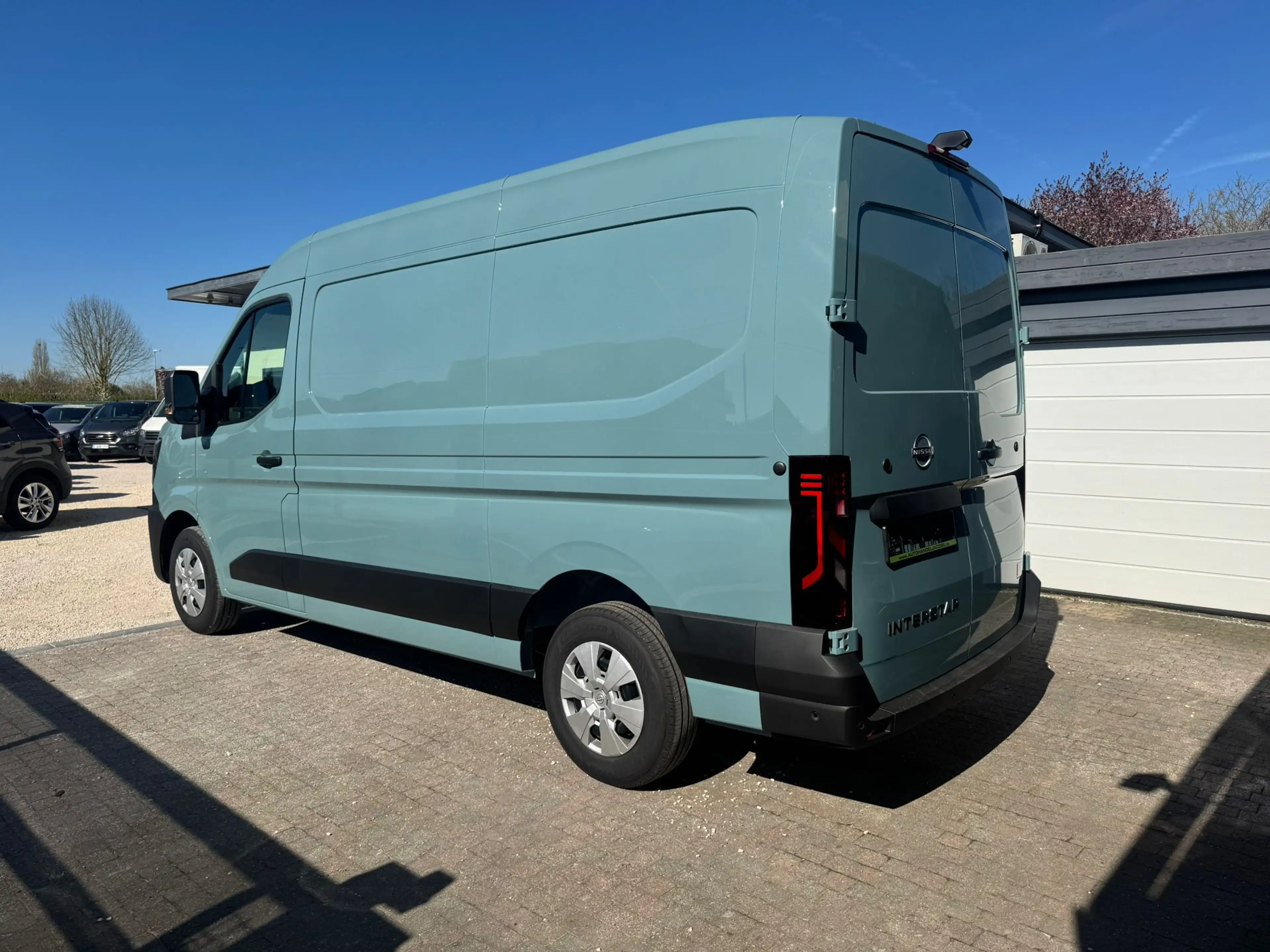 Nissan Interstar TEKNA * 2.0DCI * AUT * 170PK * L2H2 * NIEUW*32000+ — photo 2