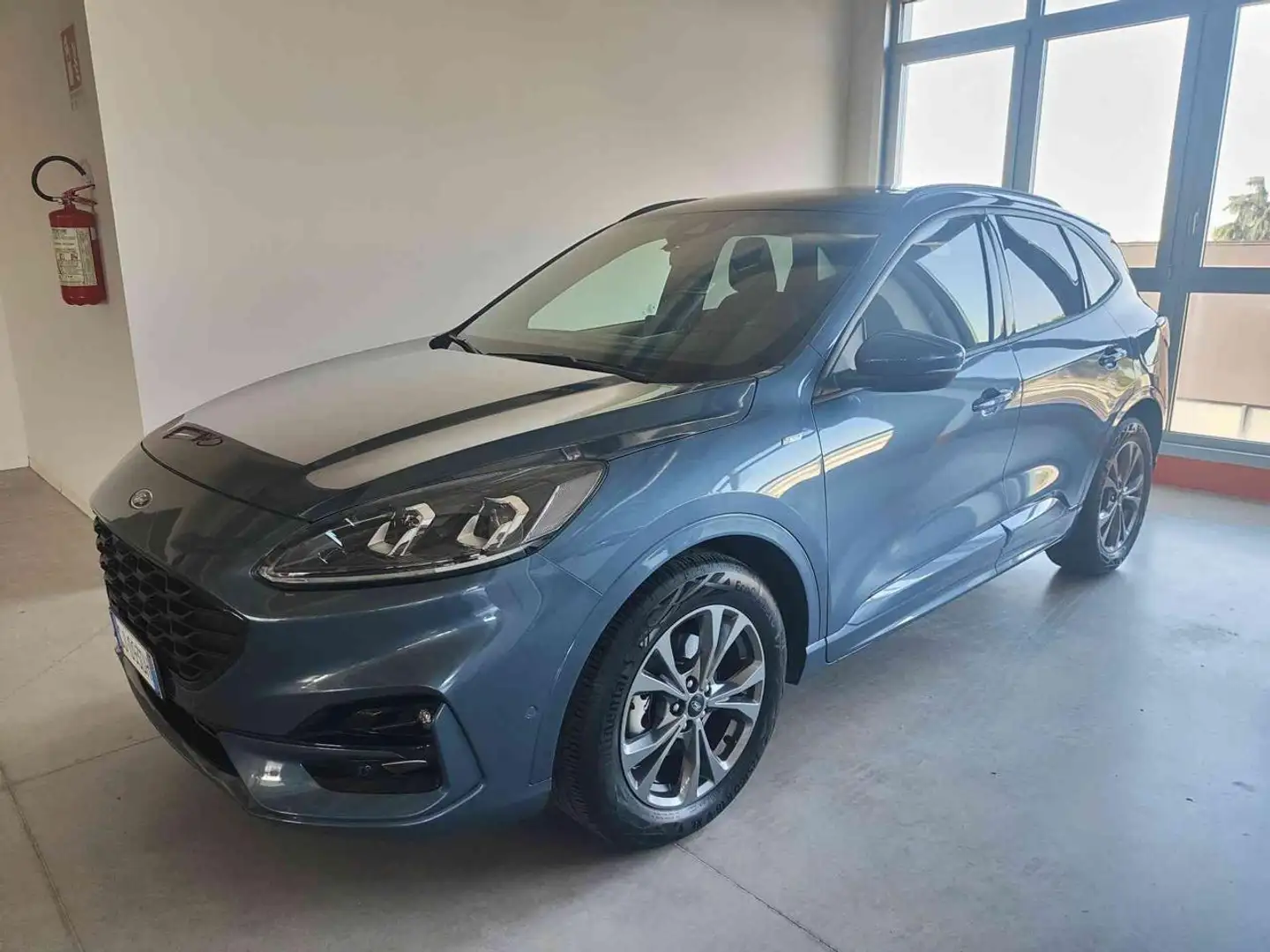 Ford Kuga 2.5 Full Hybrid 190 CV CVT 2WD ST-Line X Blauw - 1