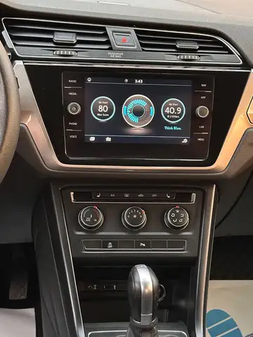Volkswagen Touran view 14
