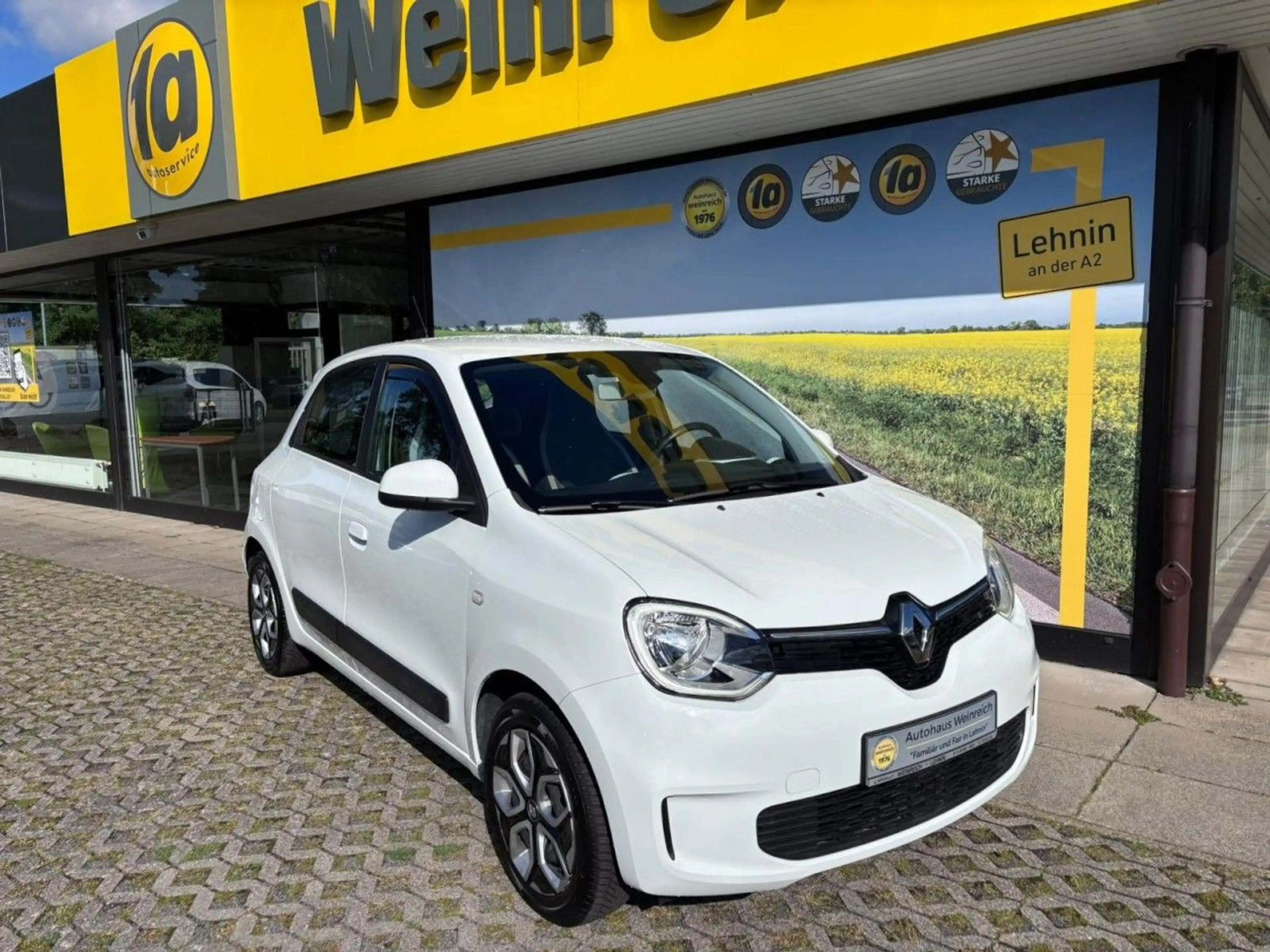 Renault Twingo mit Klima & Bluetooth
