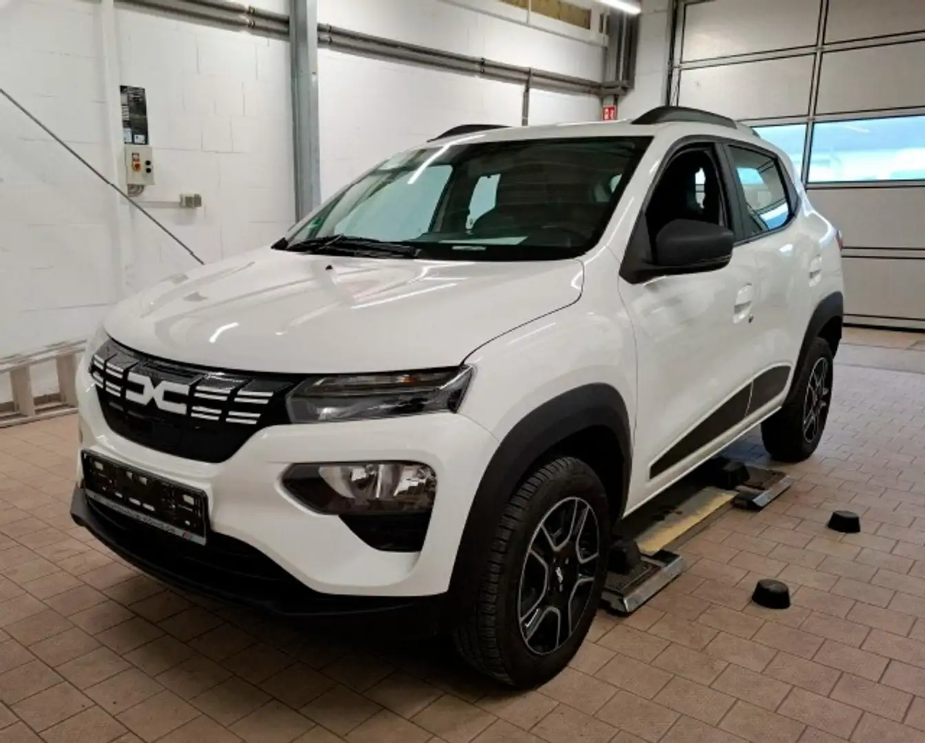 Dacia Spring 45 ExpressionPaket  Navi - Kamera Weiß - 1