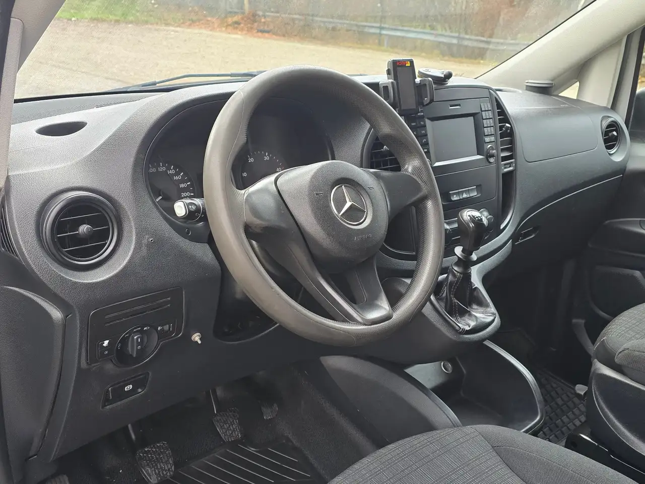 Mercedes-Benz Vito CDI Top – Bild 12