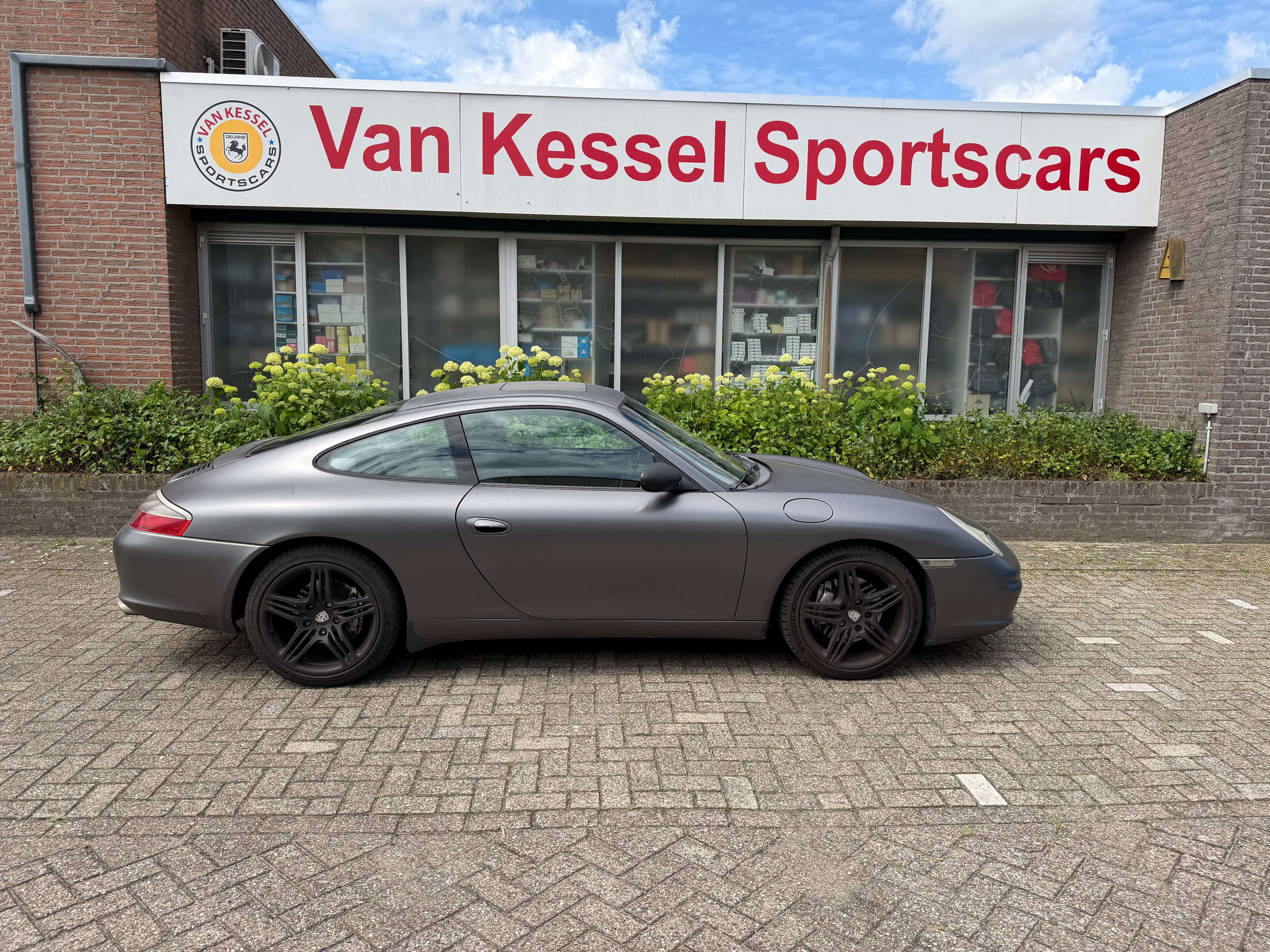 Porsche 911