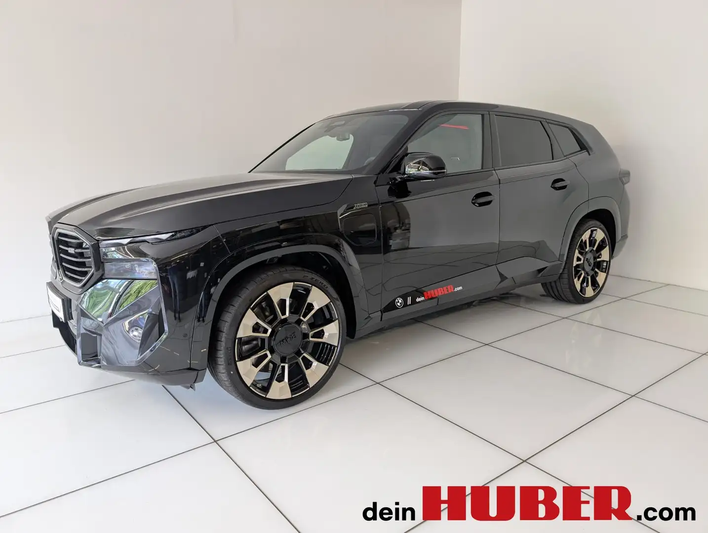 BMW XM 50e Schwarz - 1
