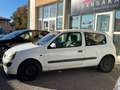 Renault Clio 1.4i 16V Expression / Distri a jour Blanc - thumbnail 2