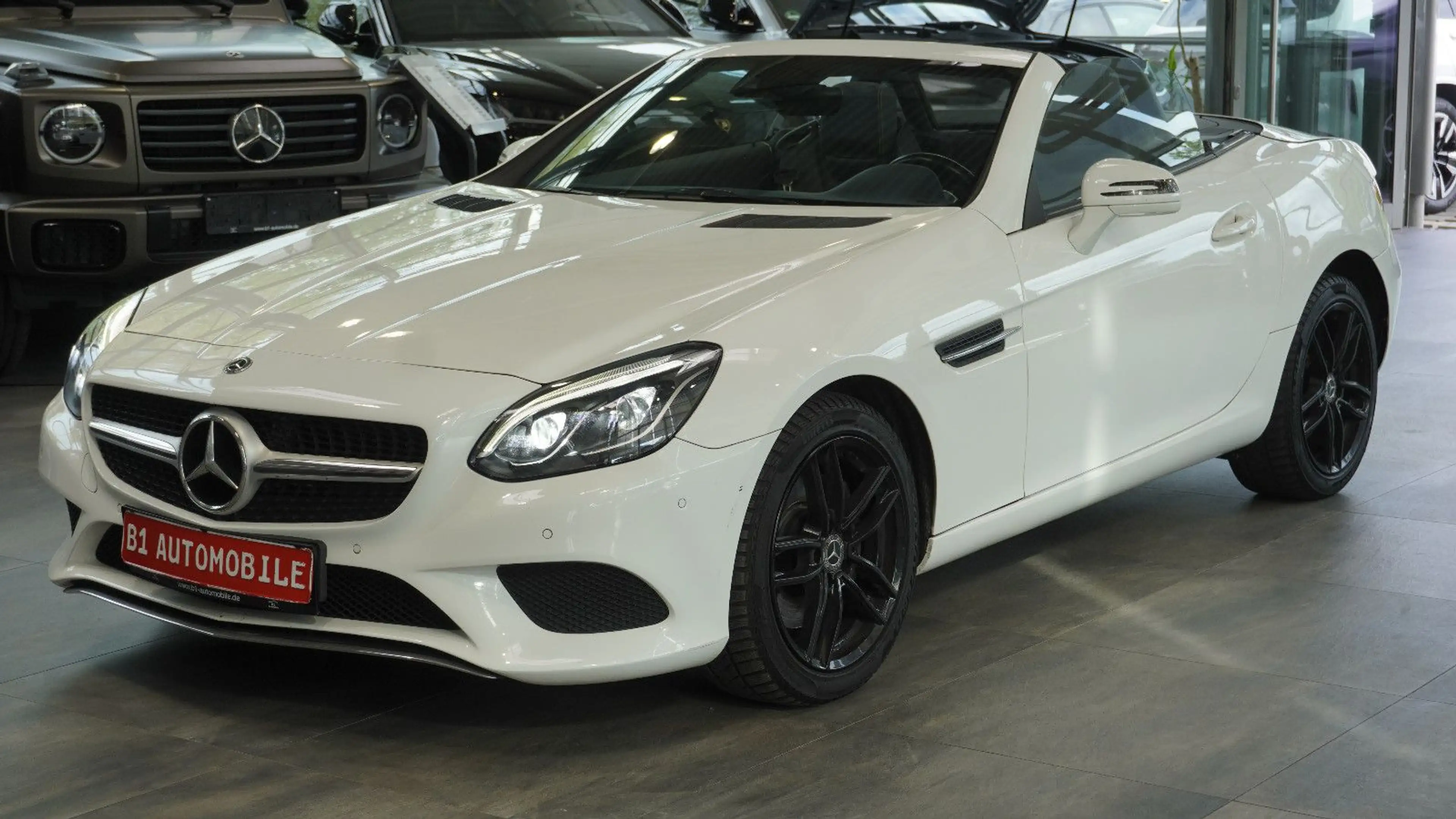Mercedes-Benz SLC 200 Roadster*PANO*SHZ*LEDER*PDC