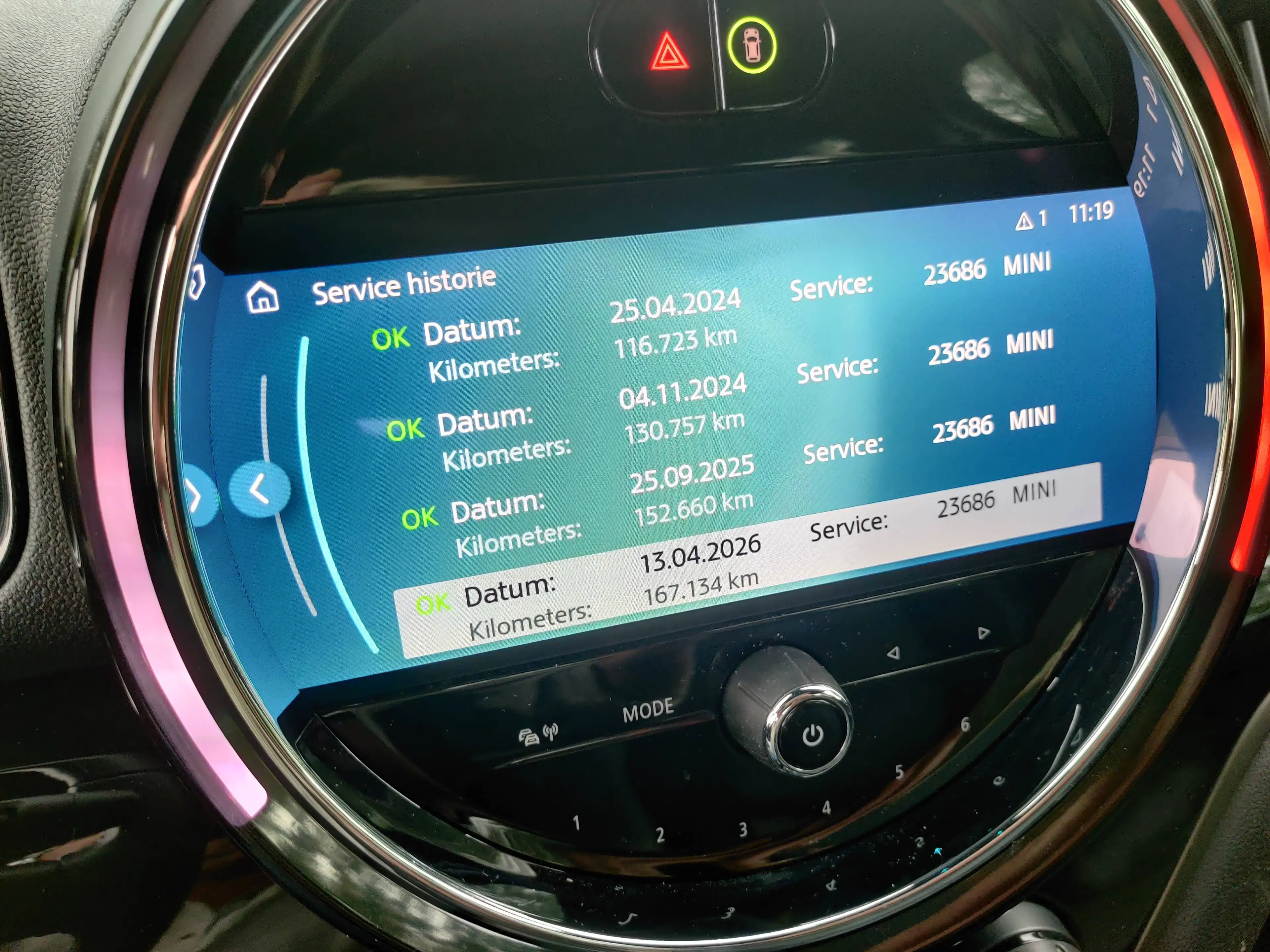 MINI Cooper D Countryman Mini Countryman 2.0 D Cooper AdBlue — photo 11