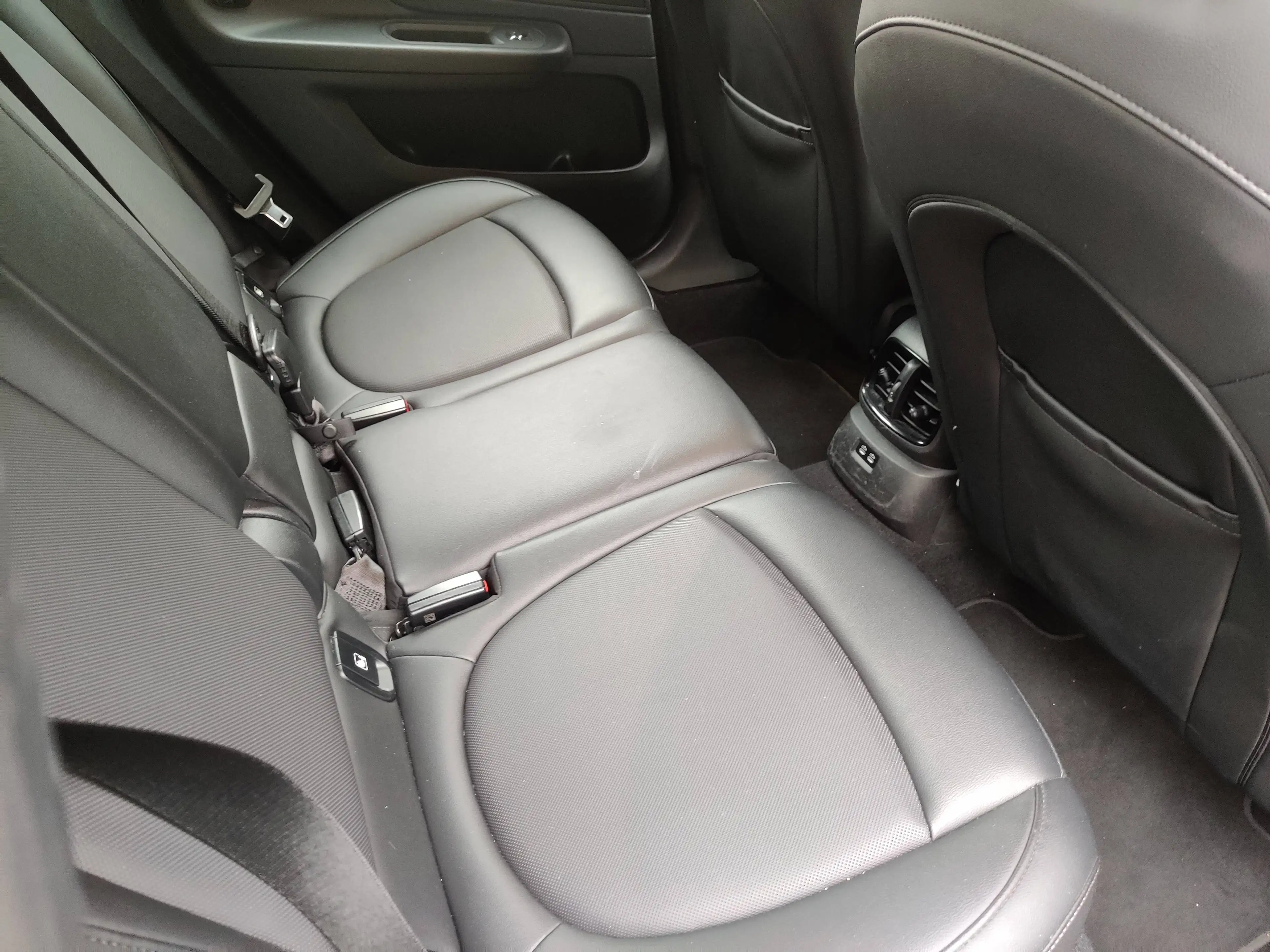 MINI Cooper D Countryman Mini Countryman 2.0 D Cooper AdBlue — photo 5