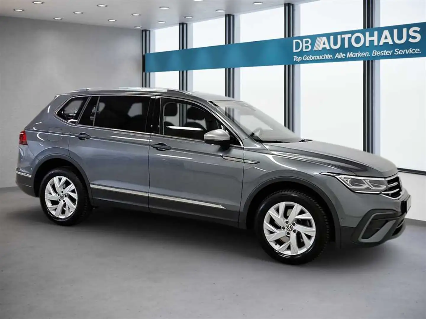 Volkswagen Tiguan Allspace Life 2.0 TDI DSG Grau - 2
