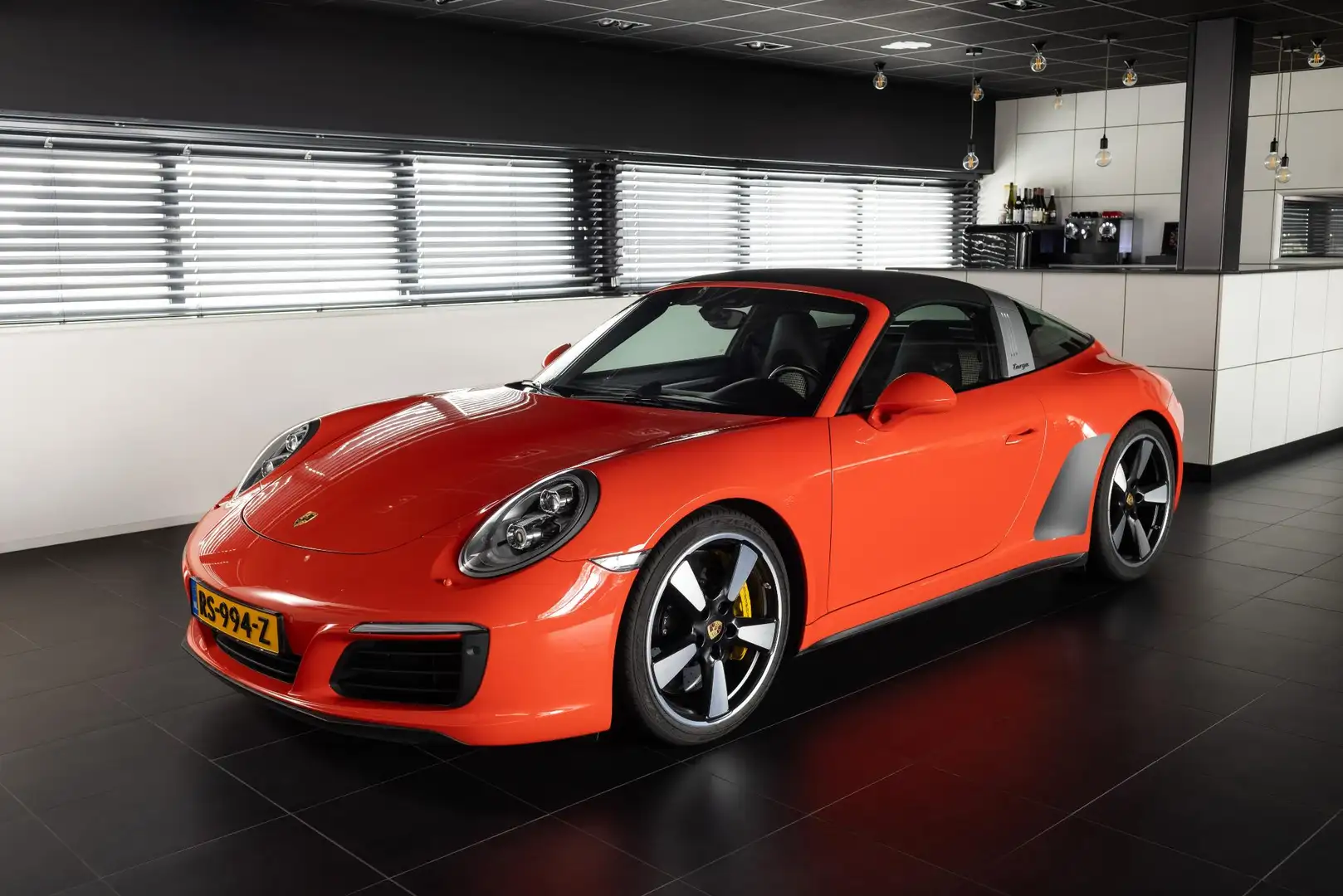 Porsche 991 3.0 Targa 4S Oranje - 2