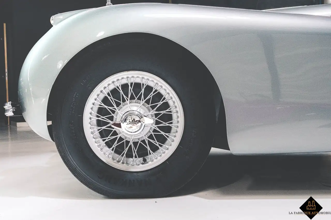 Jaguar XK, foto 8