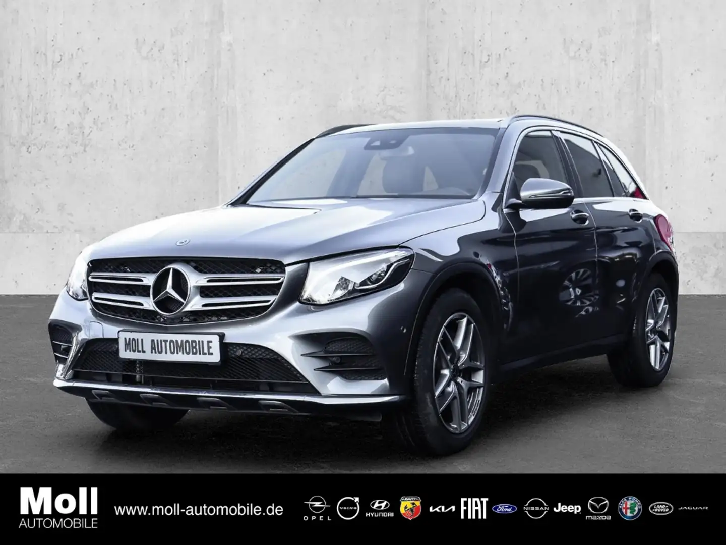 Mercedes-Benz GLC 250 4Matic AMG Paket AHK Panorama Sportpaket AHK-klapp Grau - 1