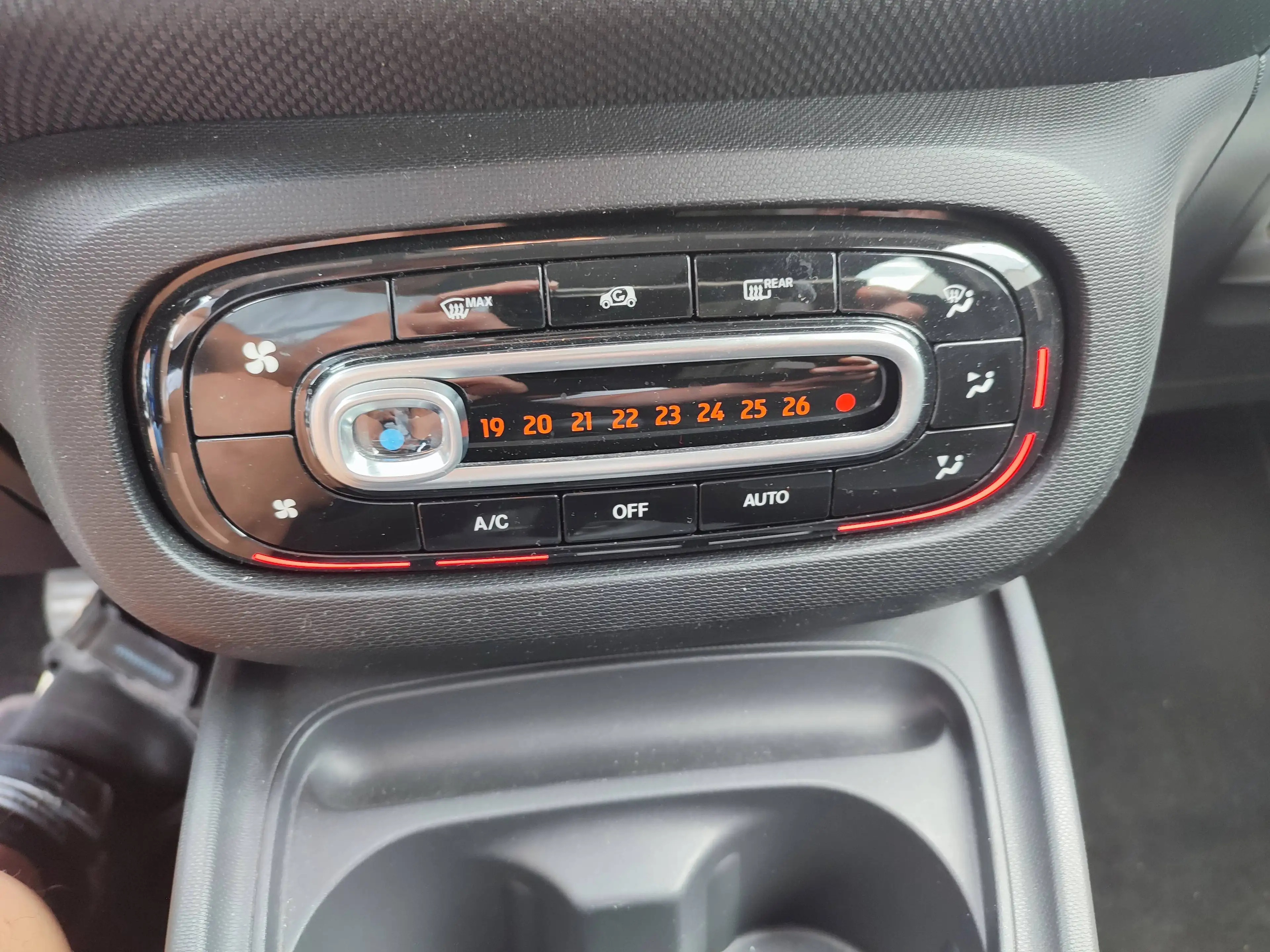 smart forFour smart forfour twinamic Klimaaut/Alu/Alwetterrf — photo 5
