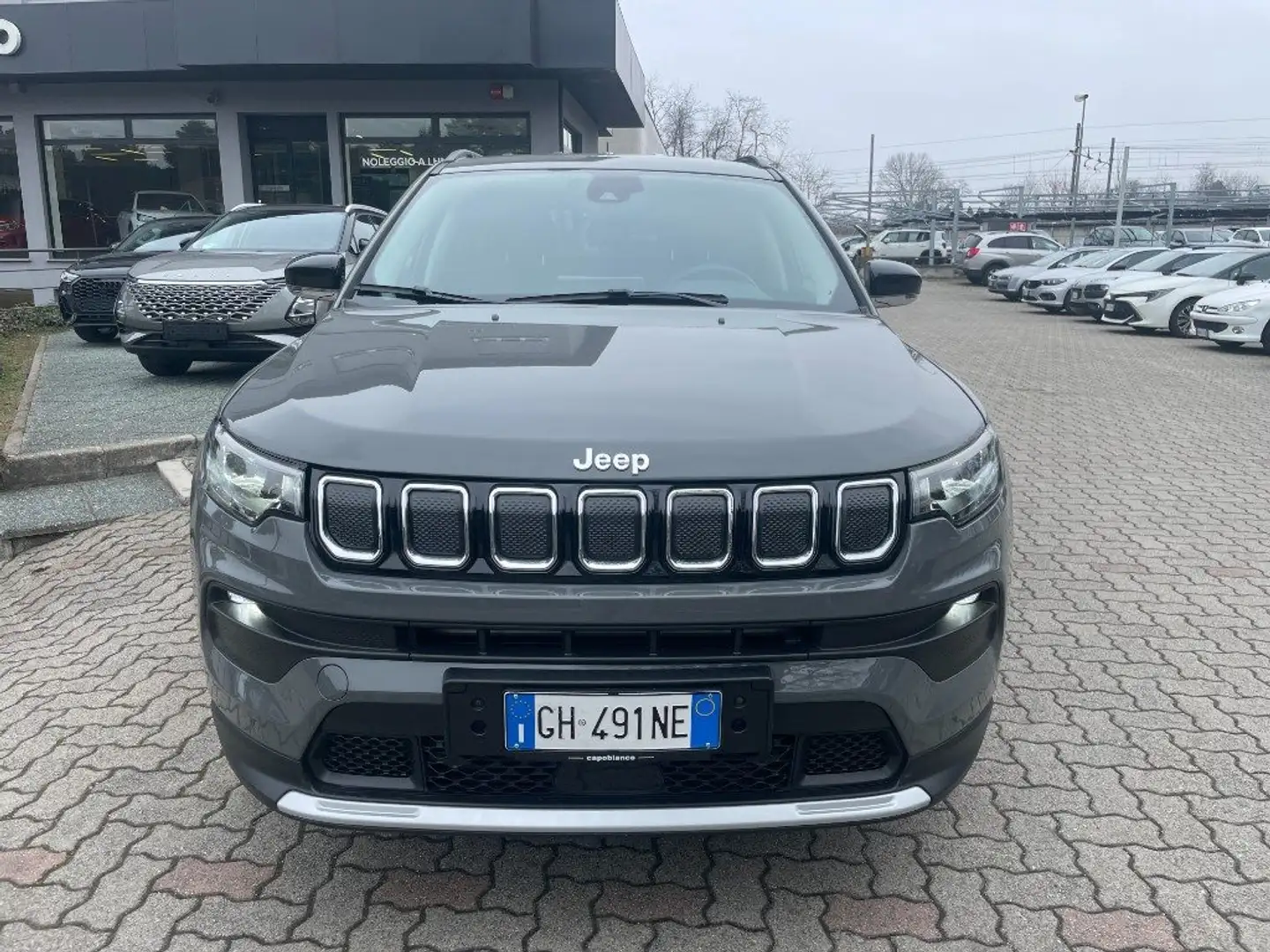 Jeep Compass 1.6 Multijet II 2WD Limited Grau - 2