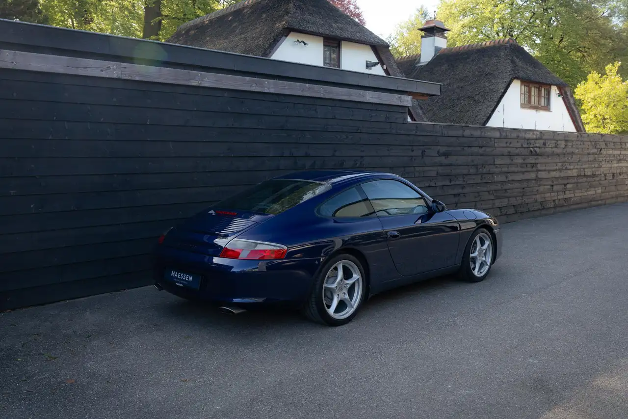 Porsche 996 3.6 Coupé Carrera - Eerste lak - Handgeschakeld -, foto 8