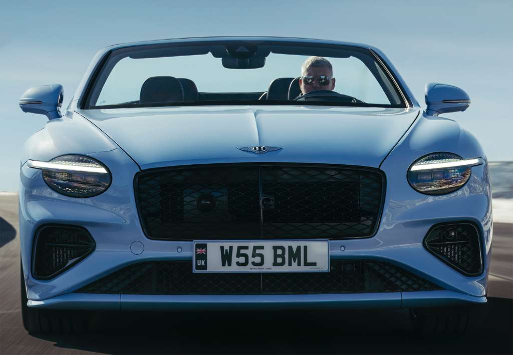 Bentley Continental GT Mulliner Convertible V8 - foto 1
