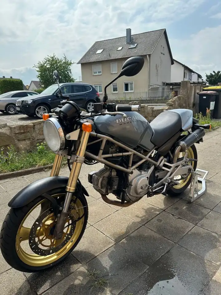 Ducati Monster 600