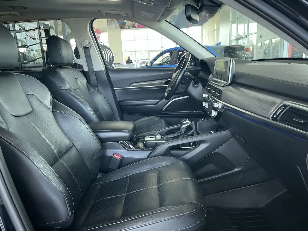 Kia Telluride снимка Kia Telluride