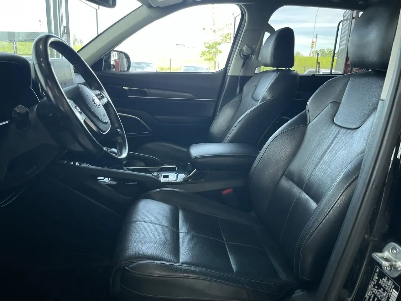 Kia Telluride снимка Kia Telluride