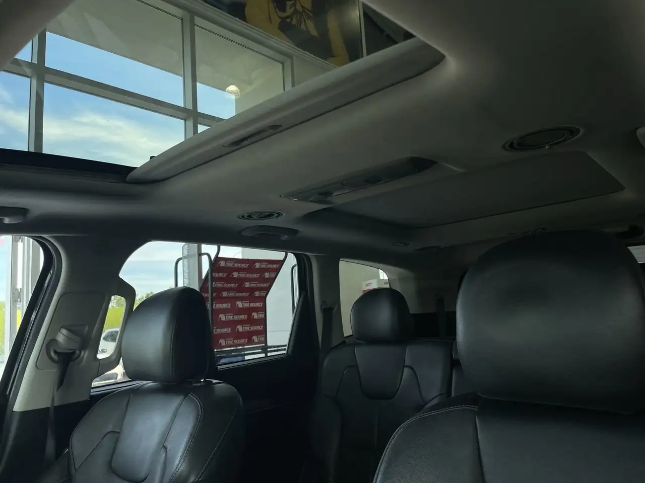 Kia Telluride снимка Kia Telluride