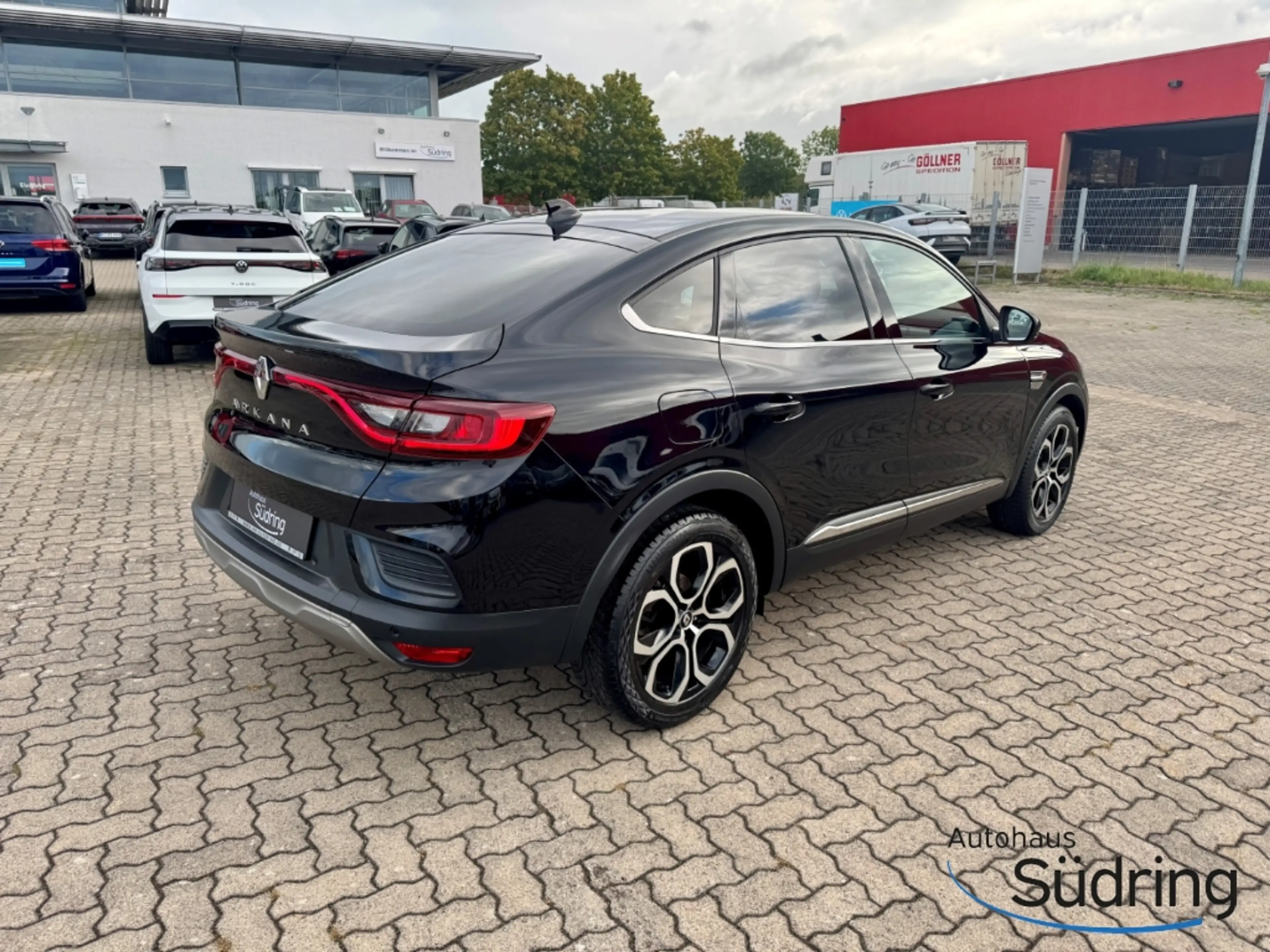 Renault Arkana 1,3 TCe140 Intens AHK Navi Leder LED ACC — photo 4