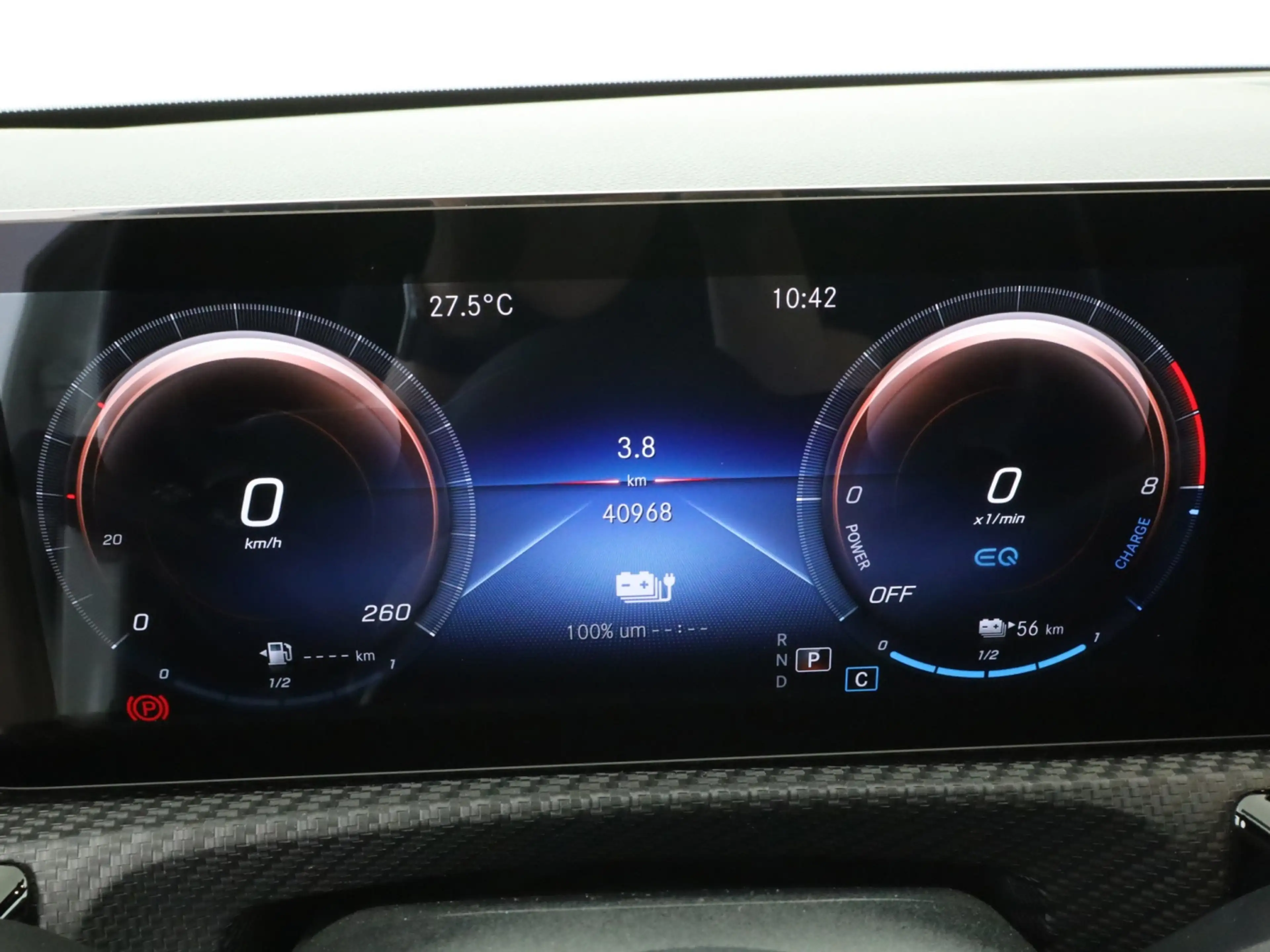 Mercedes-Benz A 250 e *Panorama*AHK*Multibeam*PTS*Kamera*Navi* — photo 12