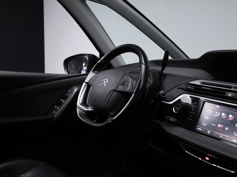 Citroen Grand C4 SpaceTourer 1.2 PureTech Shine Sport (APPLE CARPLAY,NAVI,CAMER — photo 31