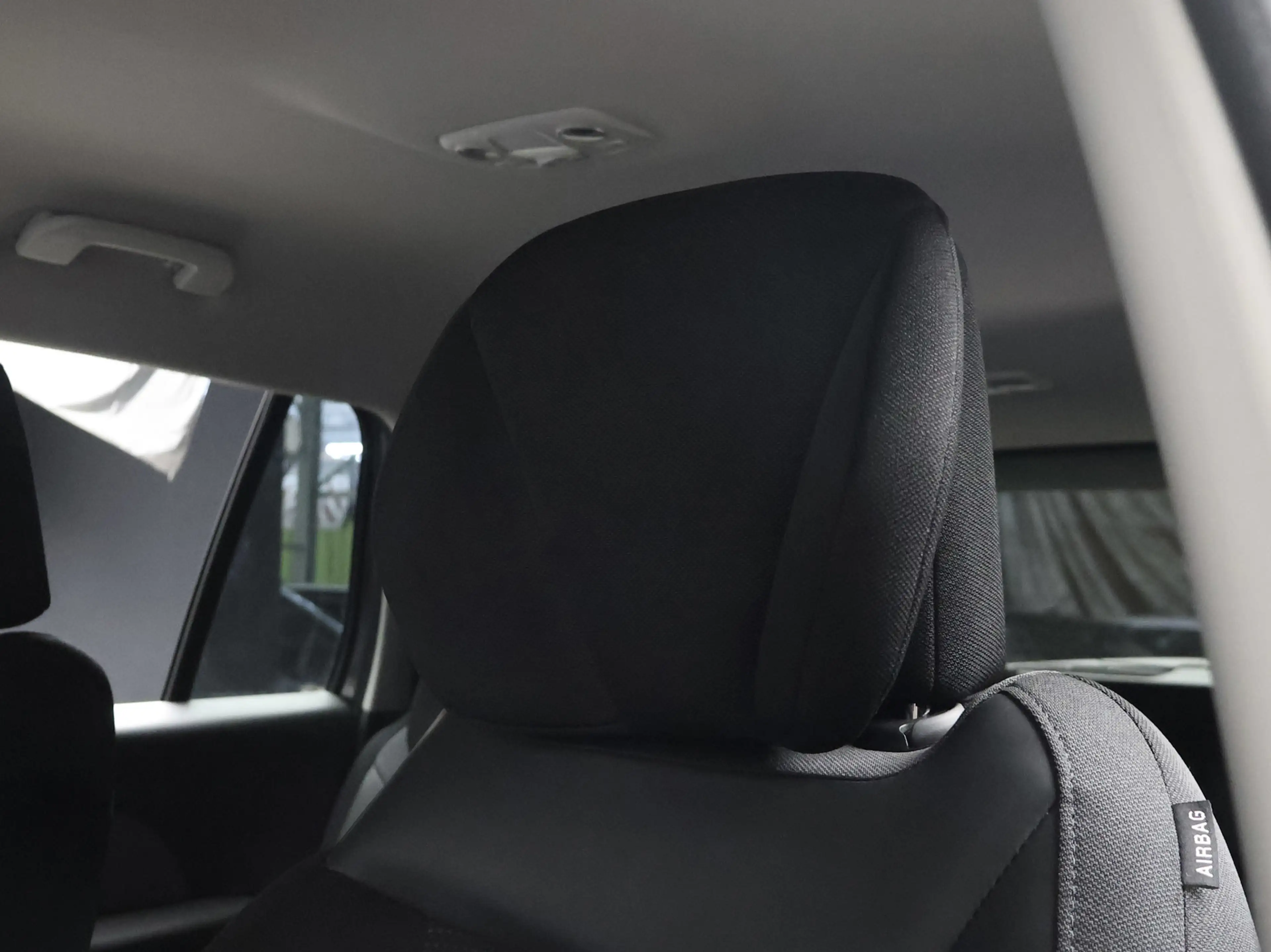 Citroen Grand C4 SpaceTourer 1.2 PureTech Shine Sport (APPLE CARPLAY,NAVI,CAMER — photo 26