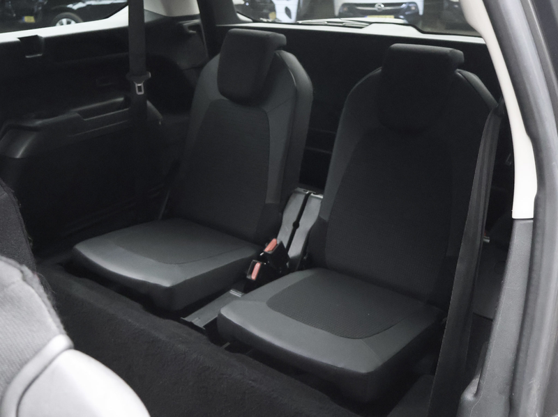 Citroen Grand C4 SpaceTourer 1.2 PureTech Shine Sport (APPLE CARPLAY,NAVI,CAMER — photo 30