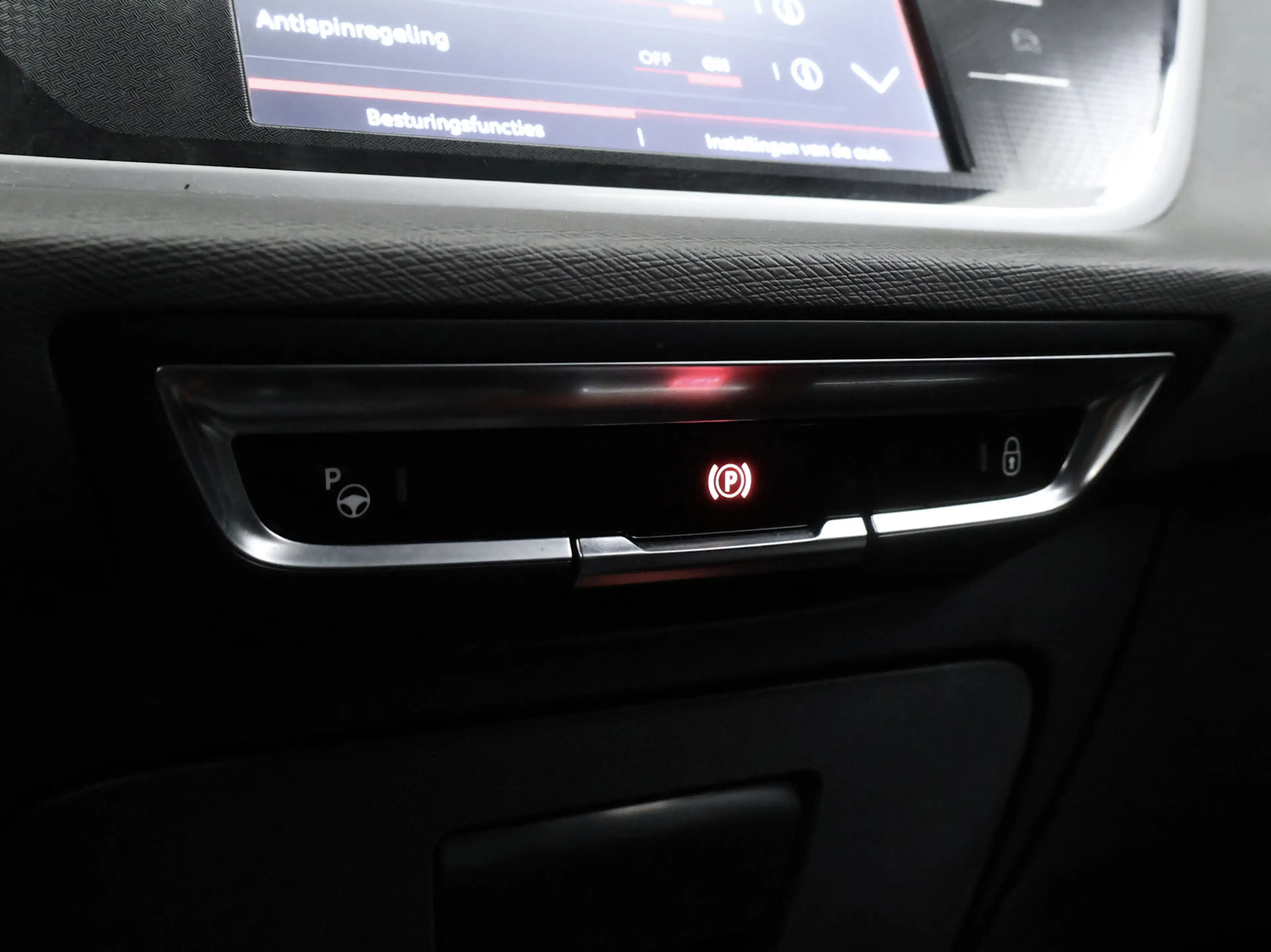 Citroen Grand C4 SpaceTourer 1.2 PureTech Shine Sport (APPLE CARPLAY,NAVI,CAMER — photo 21