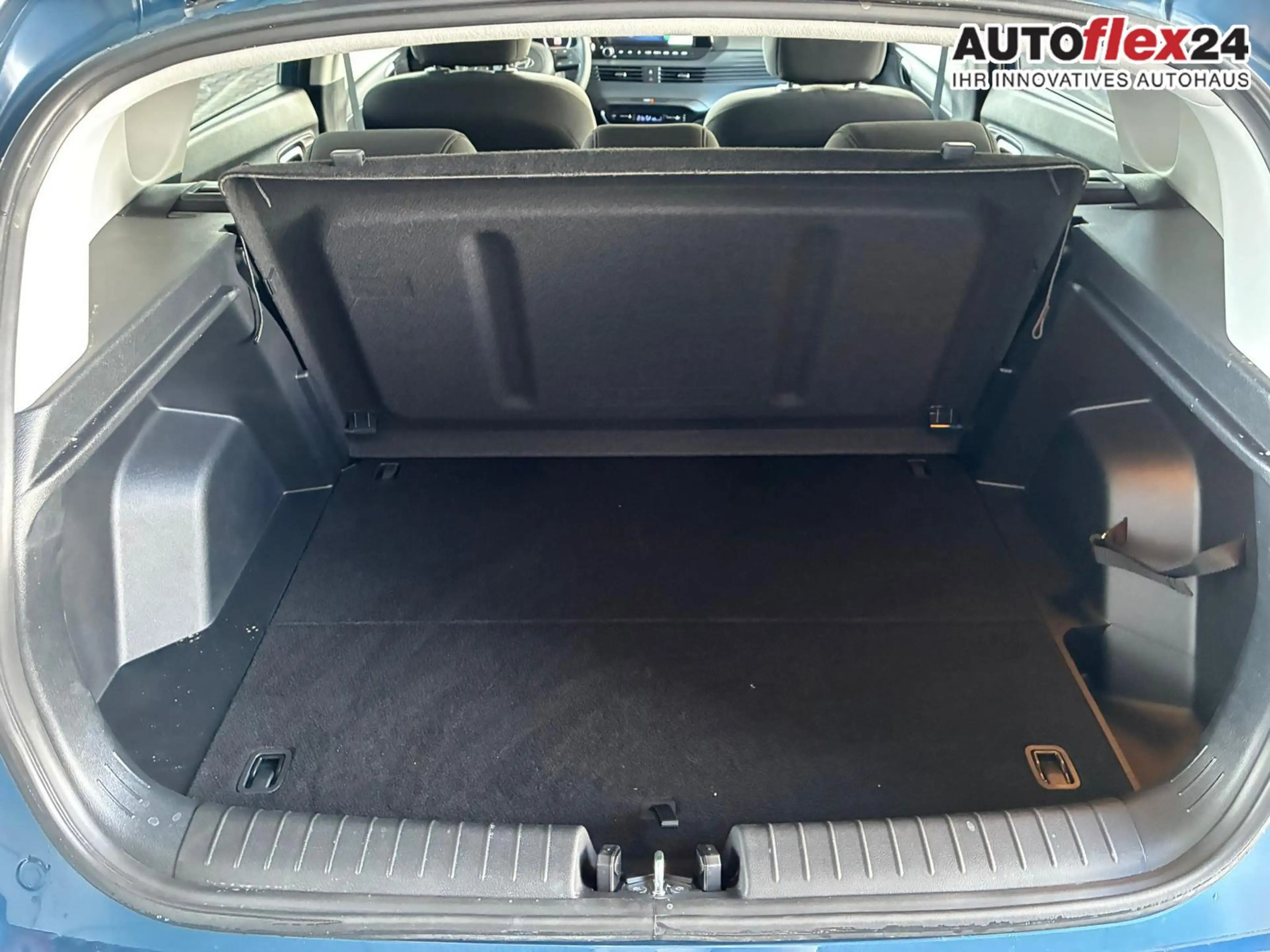 Hyundai BAYON Comfort Plus 1.2 MPI / Navi PDC m. Kamera Klima... — photo 6