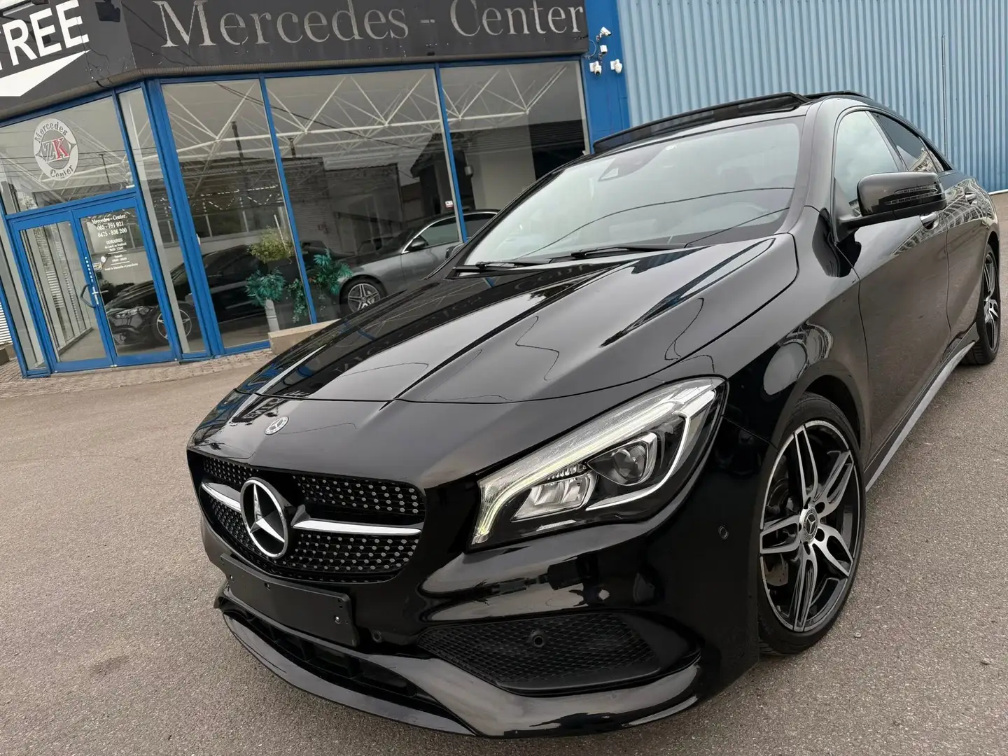 Mercedes-Benz CLA 220 D 7G-DCT * PACK AMG + NIGHT EDITION * MEMOIRE*PANO Black - 1