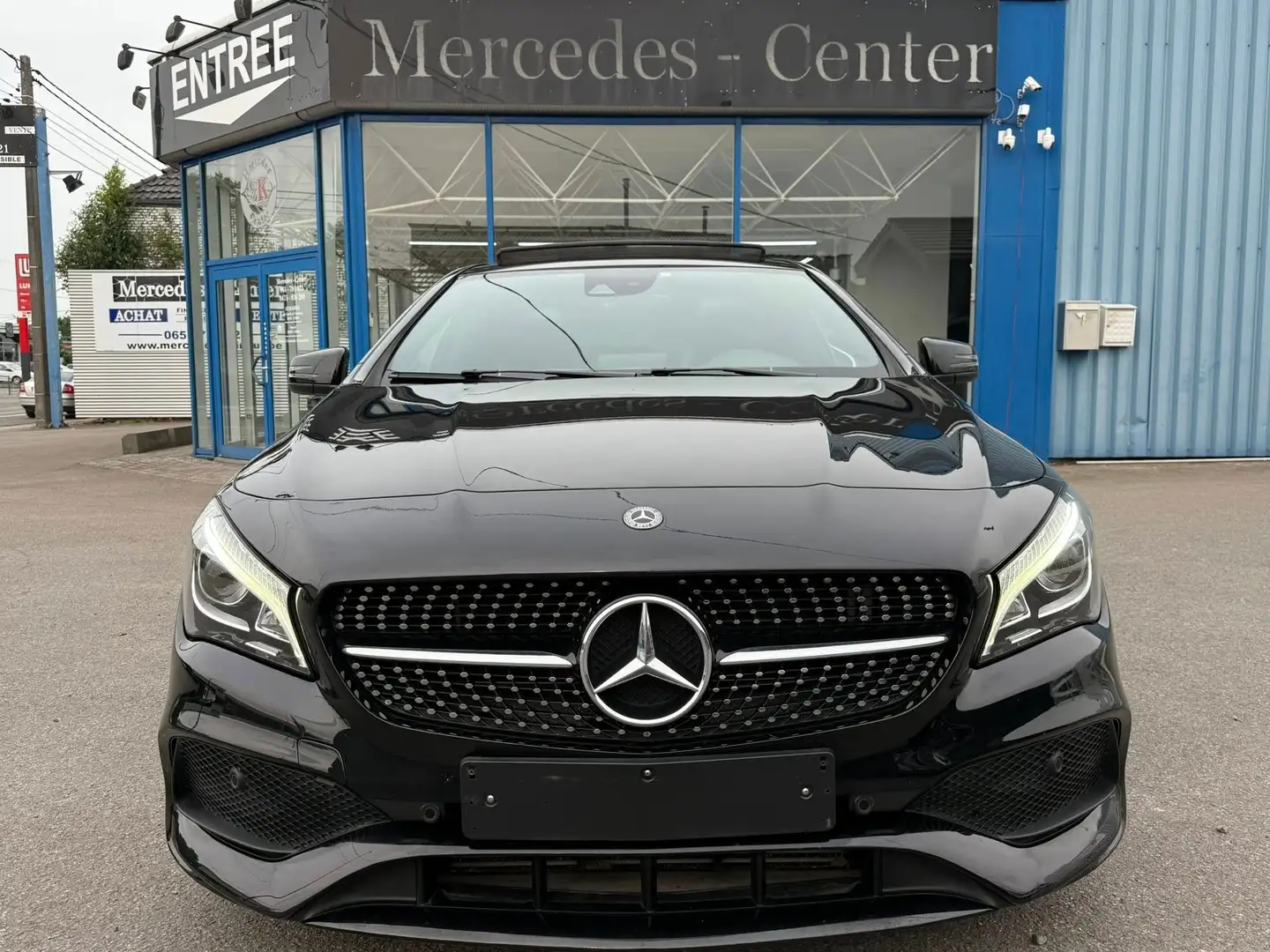 Mercedes-Benz CLA 220 D 7G-DCT * PACK AMG + NIGHT EDITION * MEMOIRE*PANO Black - 2