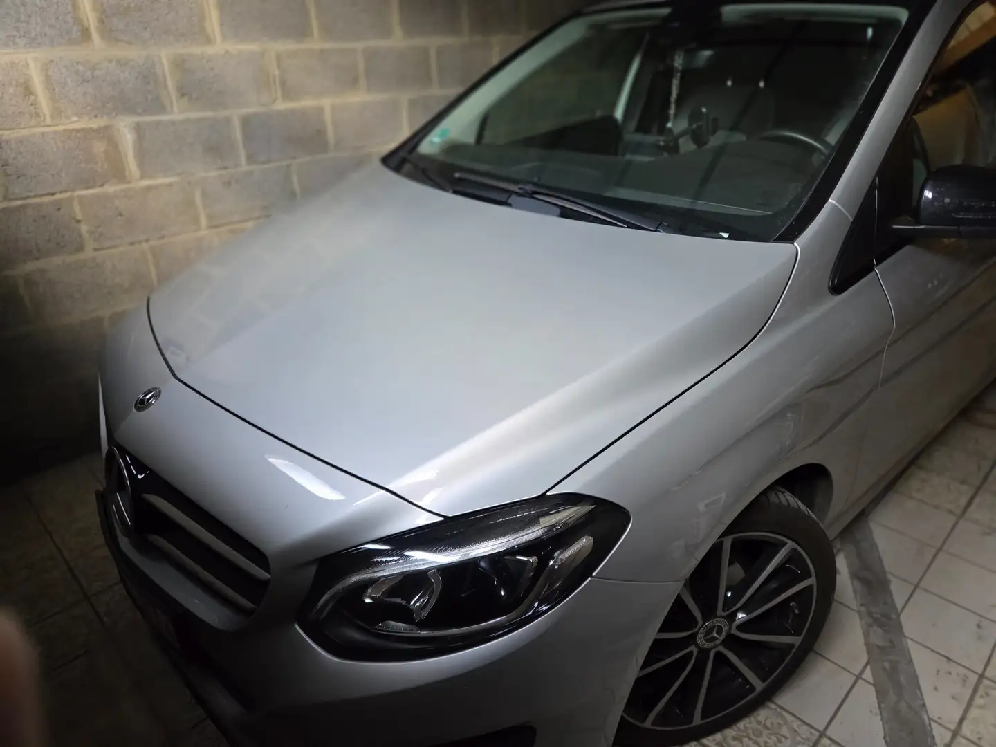 Mercedes-Benz B 180 B 180 d 7G-DCT Edition B Argent - 1