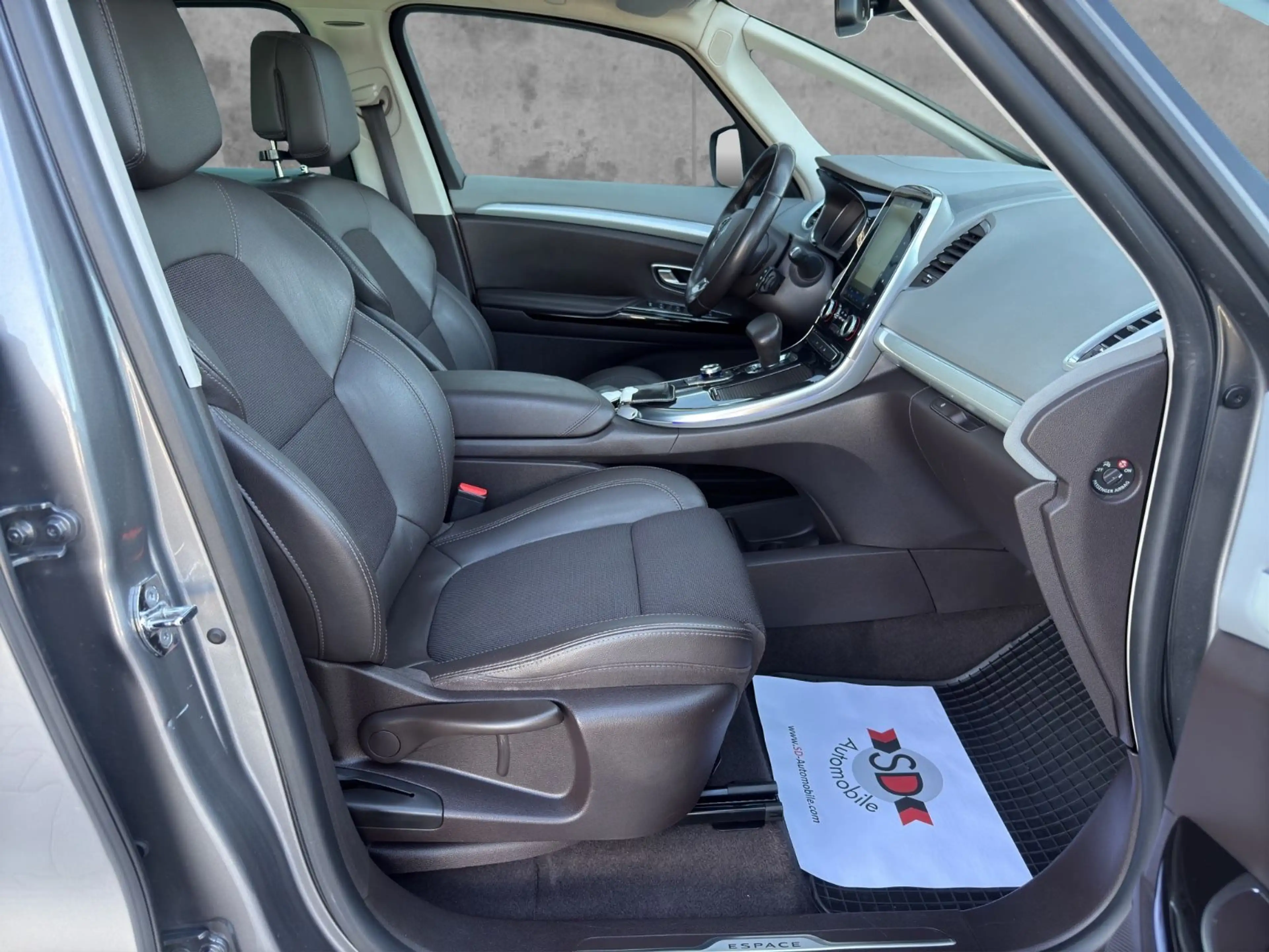 Renault Espace V Intens 7-Sitzer Pano. LED BLIS AHK — photo 14