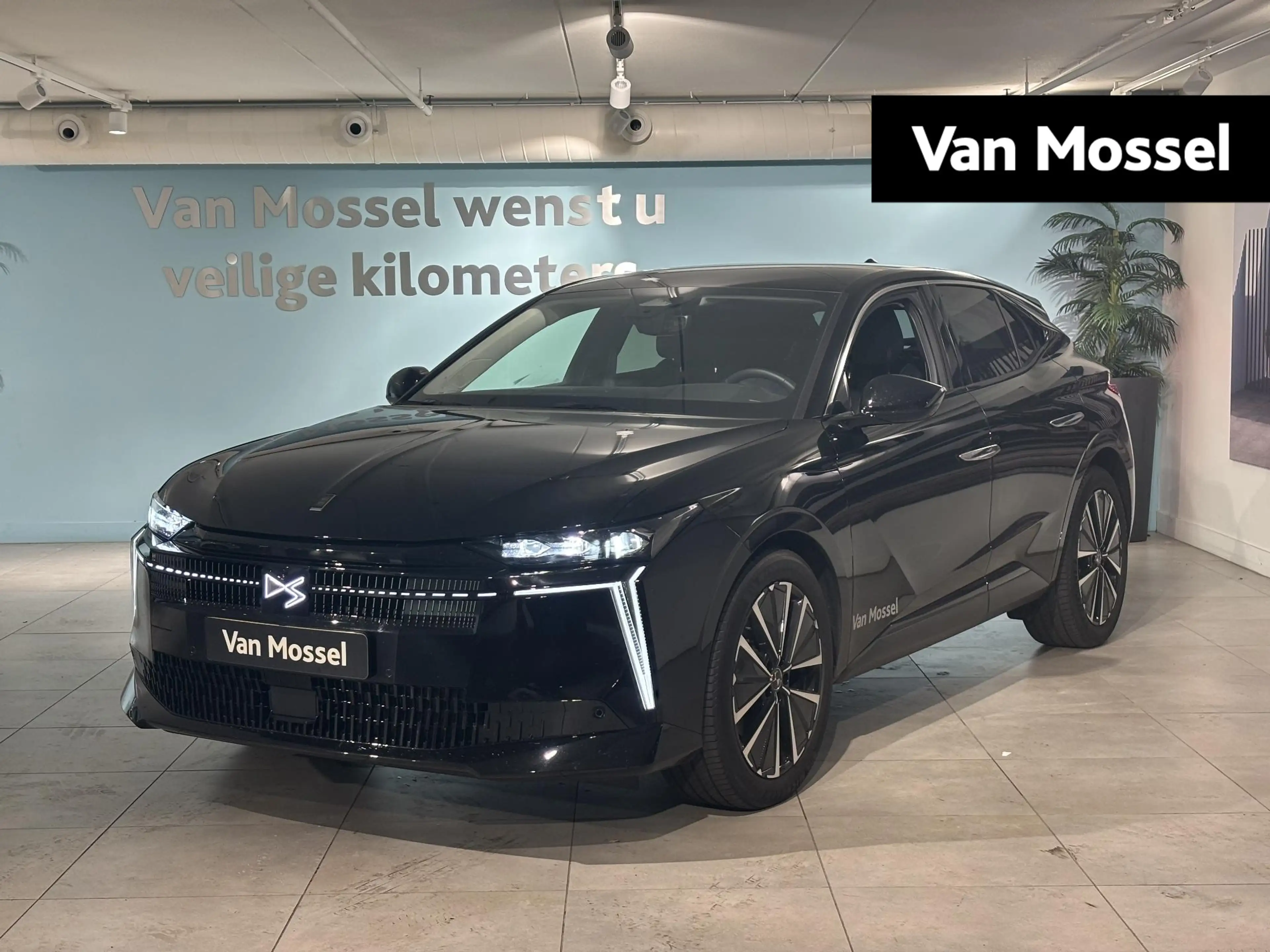 DS Automobiles DS 4 No E-Tense Etoile 58.3 kWh | DEMO | Electrische st