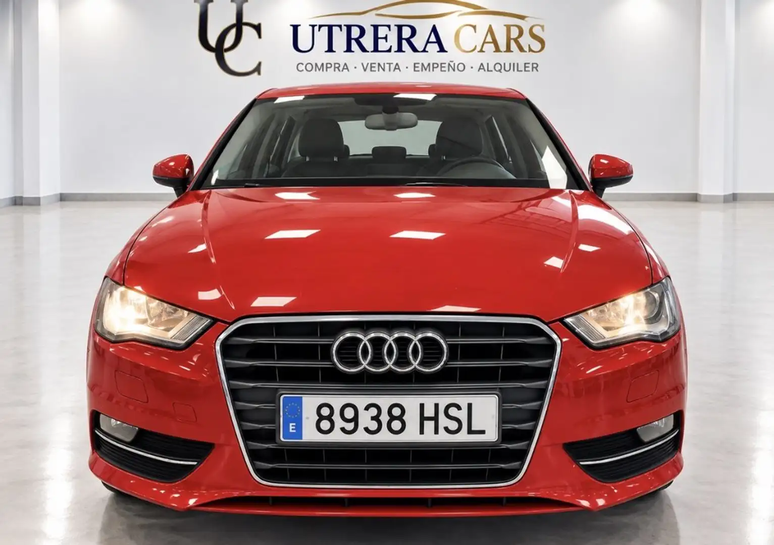 Audi A3 1.4 TFSI 122cv S tronic Attraction Rojo - 2