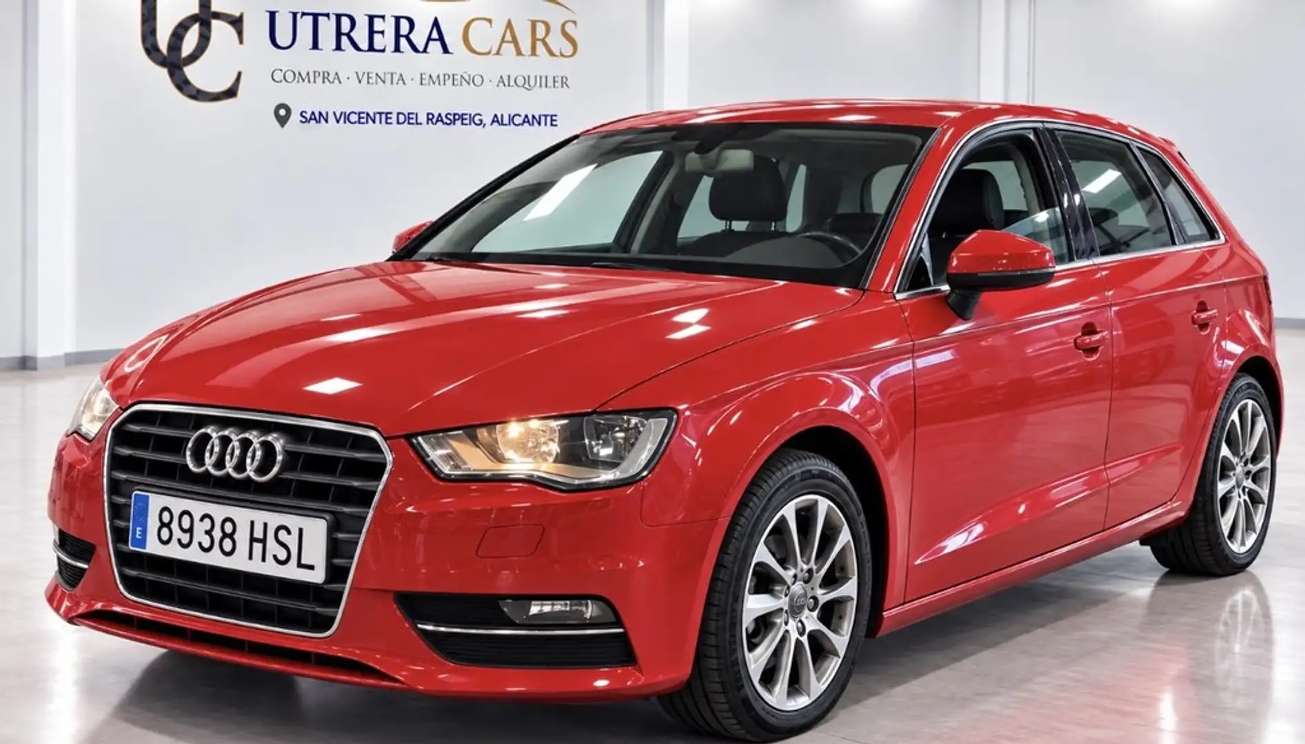 Audi A3 1.4 TFSI 122cv S tronic Attraction Rojo - 1