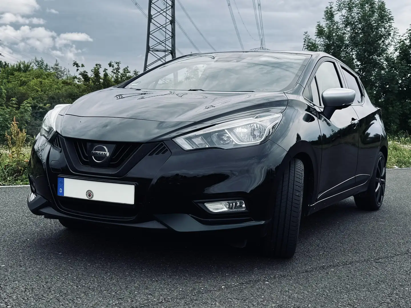 Nissan Micra Micra 0.9 IG-TTekna Schwarz - 1