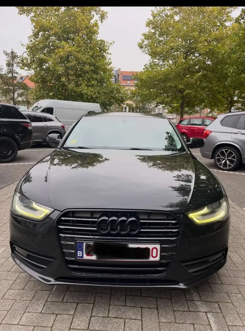 Audi A4 - 1