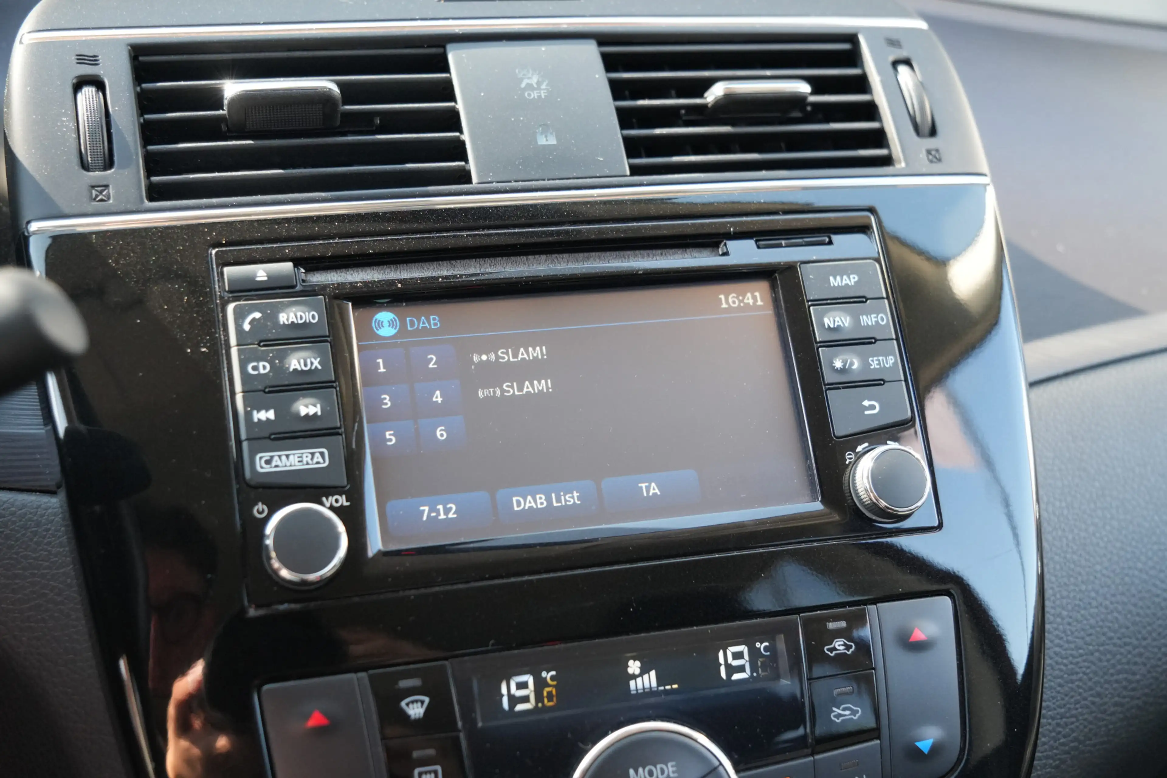 Nissan Pulsar 1.2 DIG-T Tekna - Keyless - Stoelverwarming - Blin — photo 25