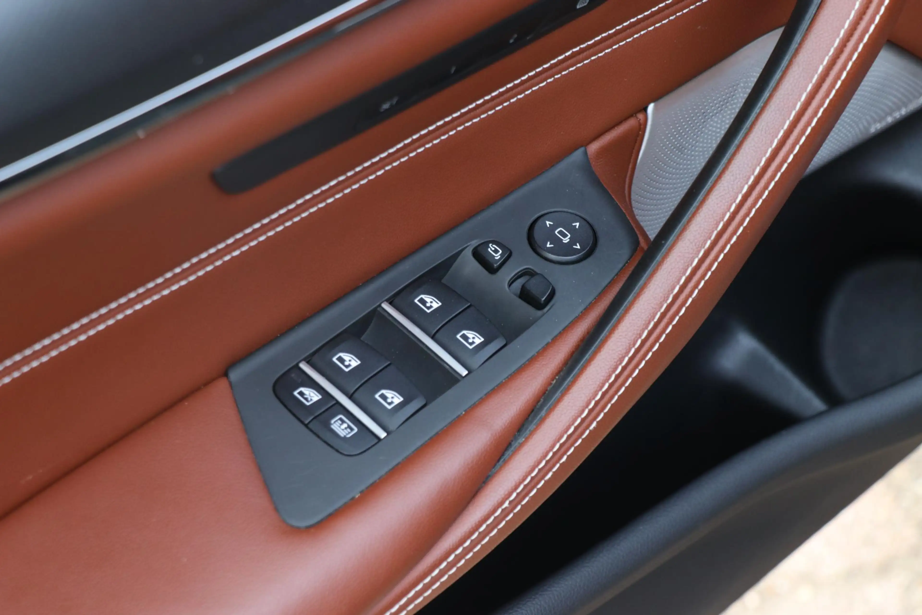 BMW M5 5-serie |Individual Orinico |Bowers&Wilkins |Carbo — photo 25