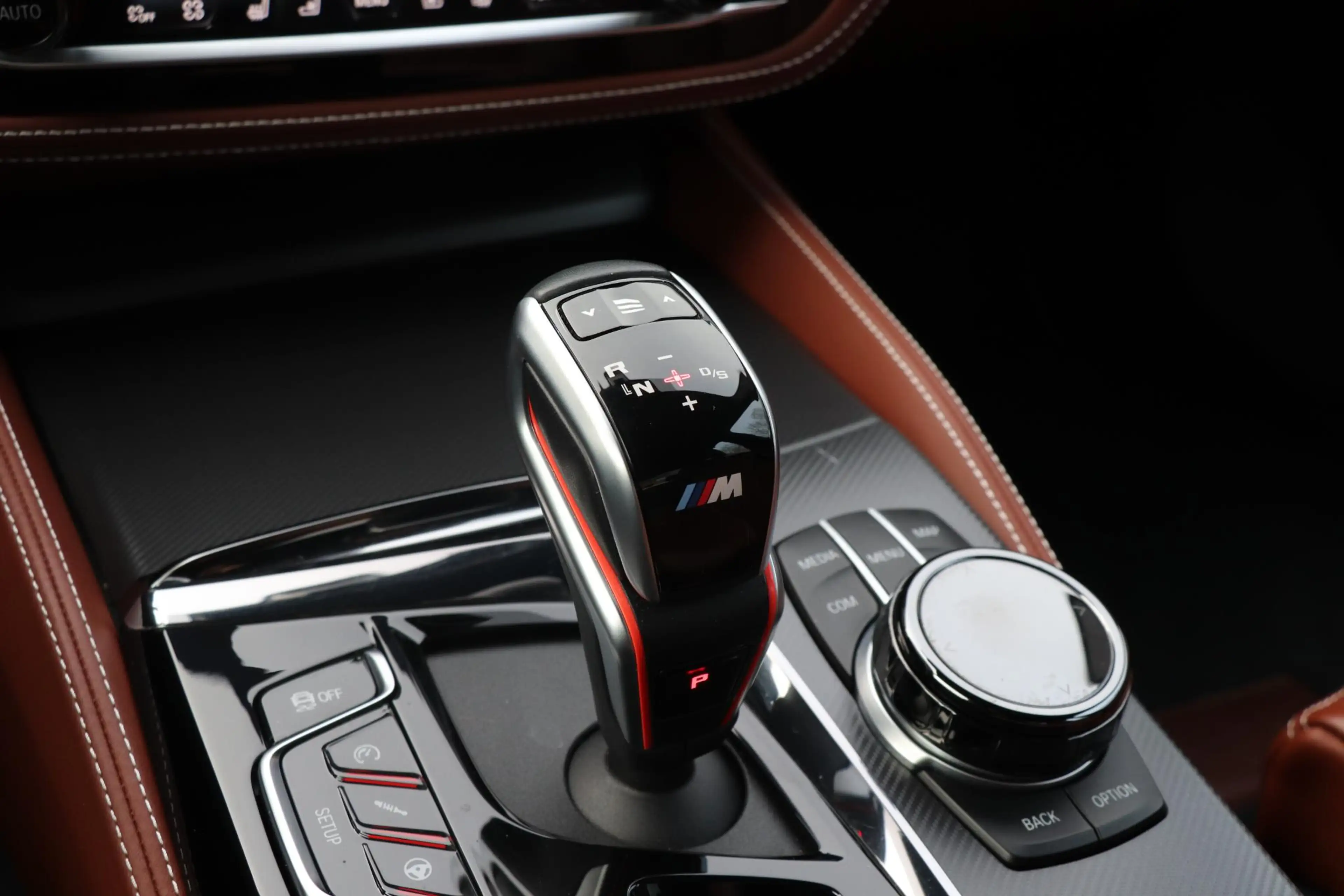 BMW M5 5-serie |Individual Orinico |Bowers&Wilkins |Carbo — photo 40