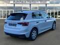 Skoda Fabia 1.0 TSI Essence LED Allwetterreifen Klima PDC hint Blanc - thumbnail 3