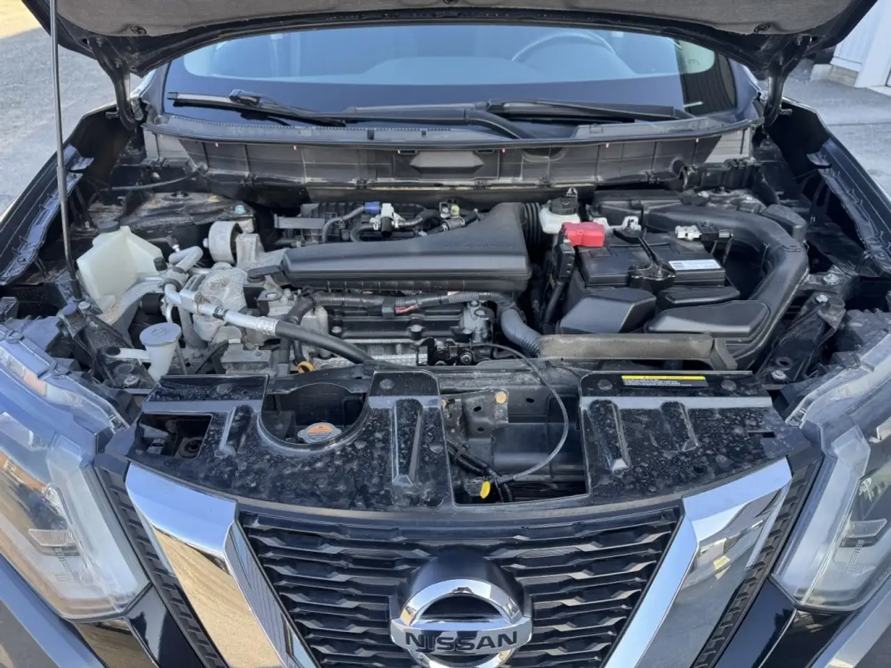 Nissan Rogue снимка Nissan Rogue