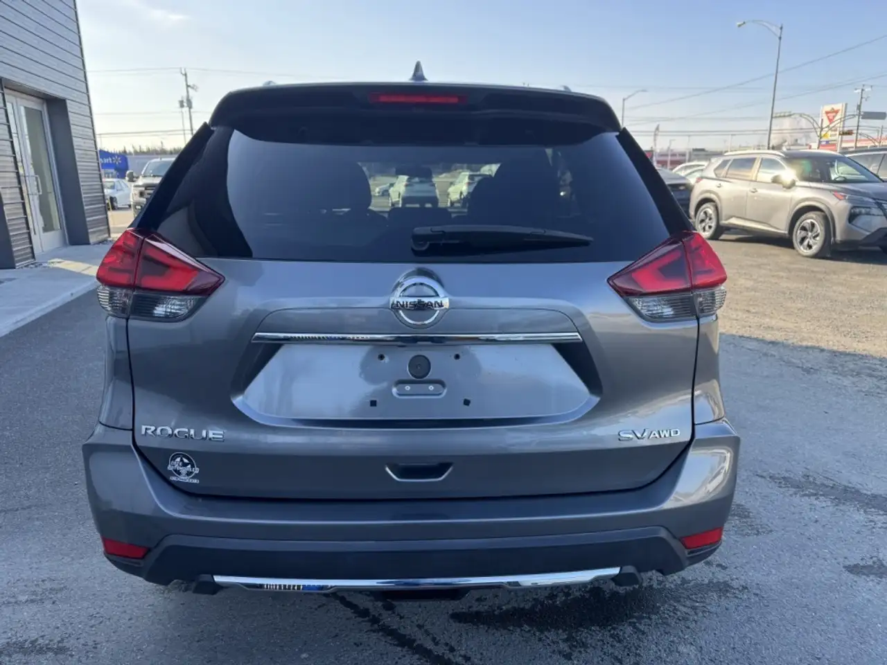 Nissan Rogue снимка Nissan Rogue